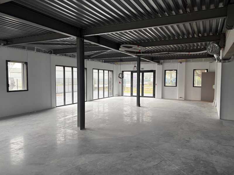 Location Bureaux 630 m² Gujan-Mestras - 4
