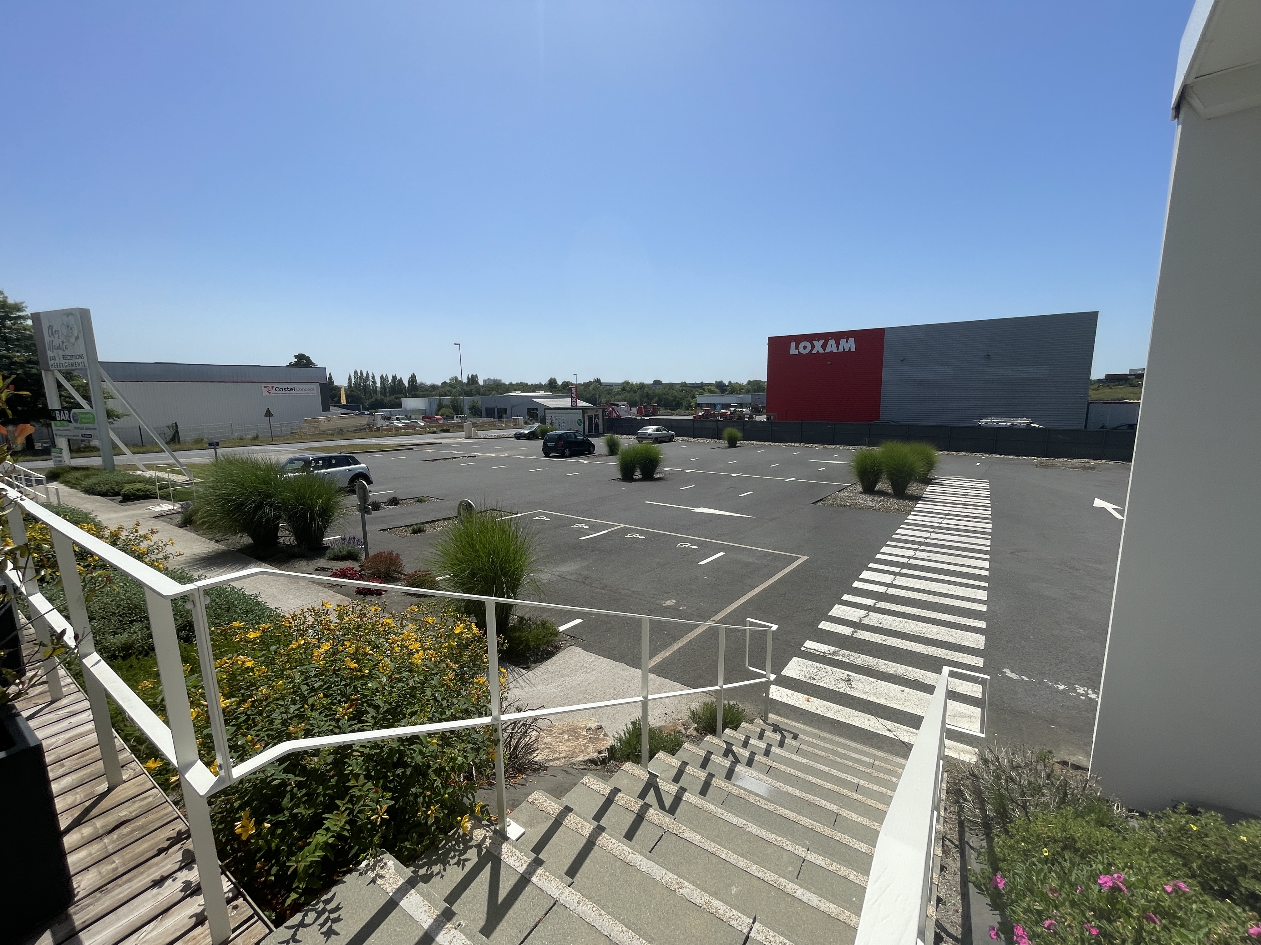 Vente de murs libres Local commercial 2 000 m² Landivisiau - 2