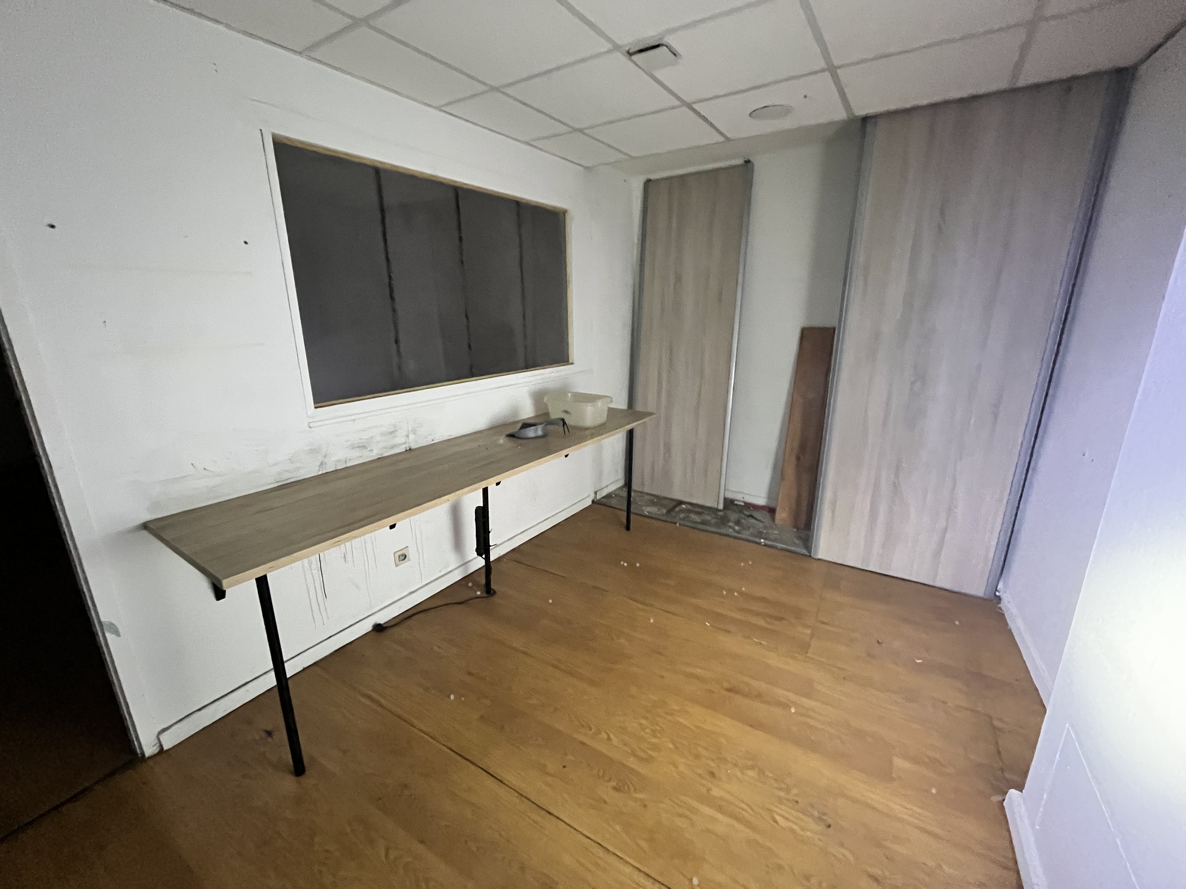 Location pure Local commercial 76 m² Bordeaux - 6