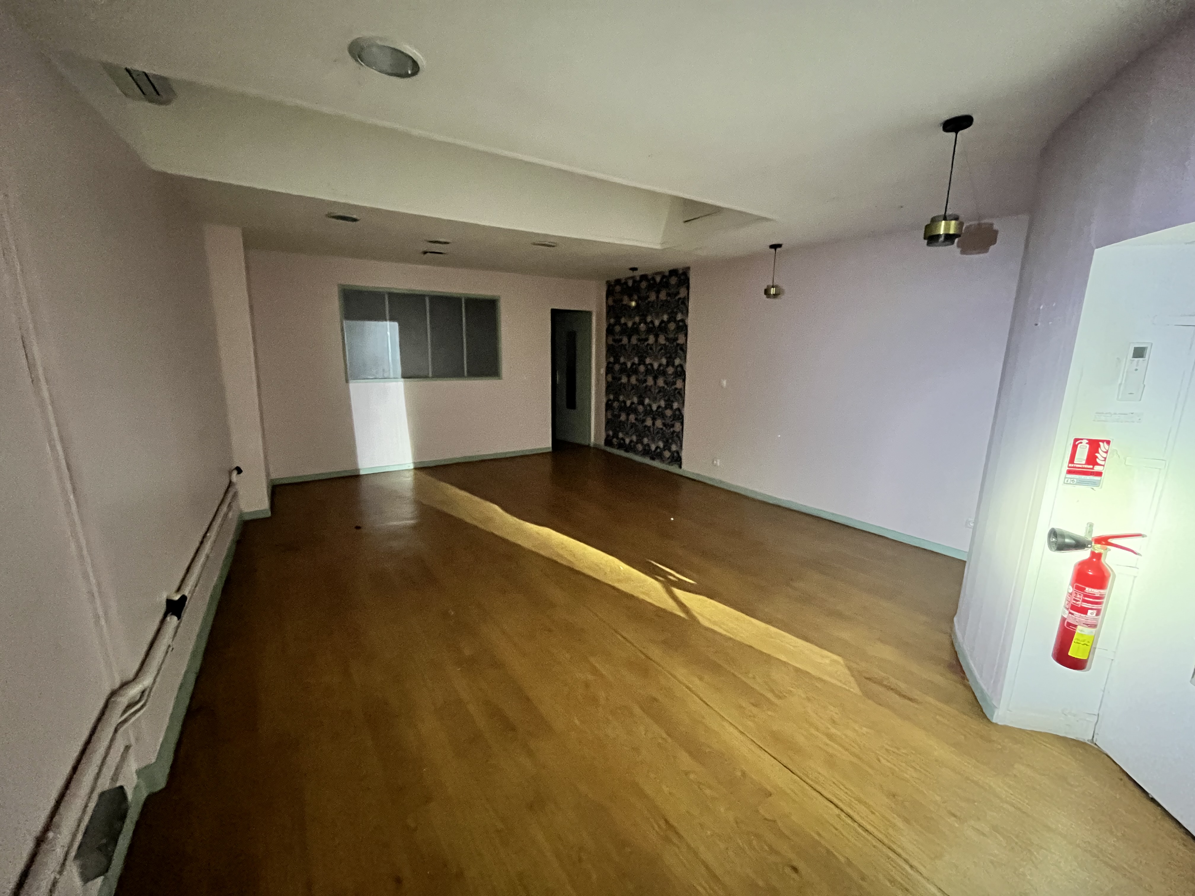 Location pure Local commercial 76 m² Bordeaux - 5
