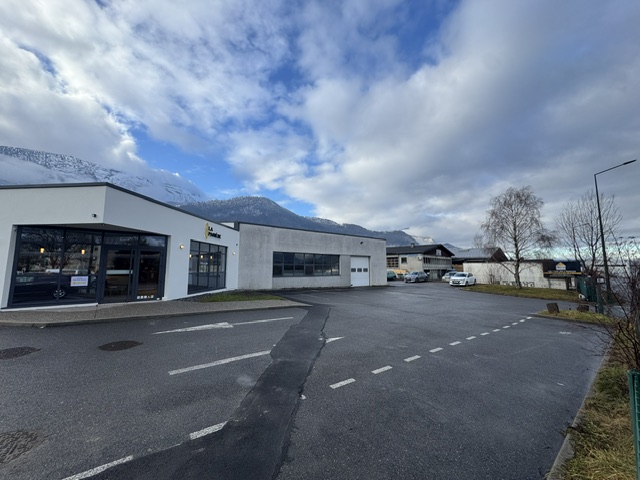 Location avec droit d'entrée Local commercial 407 m² Marnaz - 3