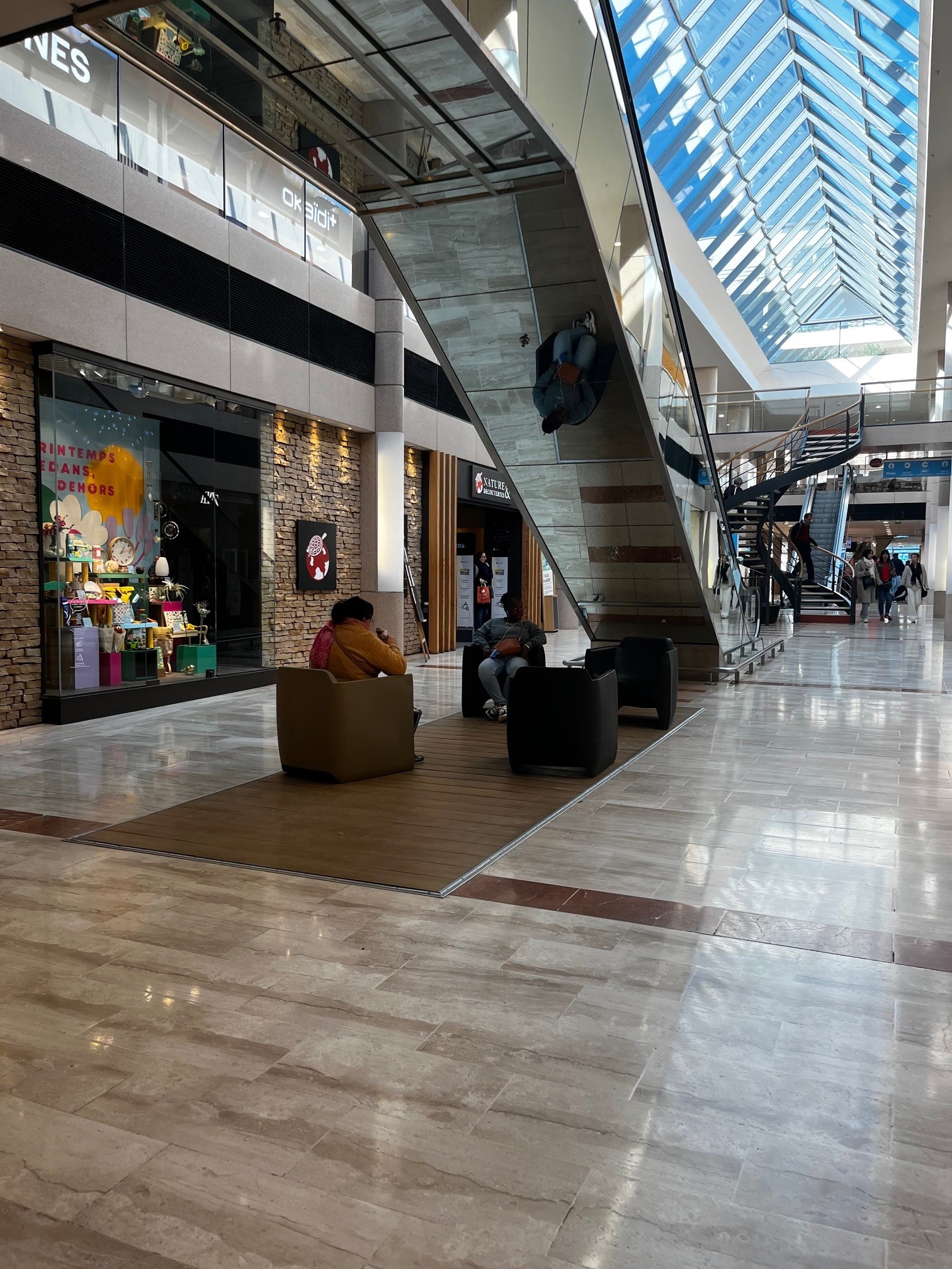Location pure Local commercial 145 m² Poitiers - 3