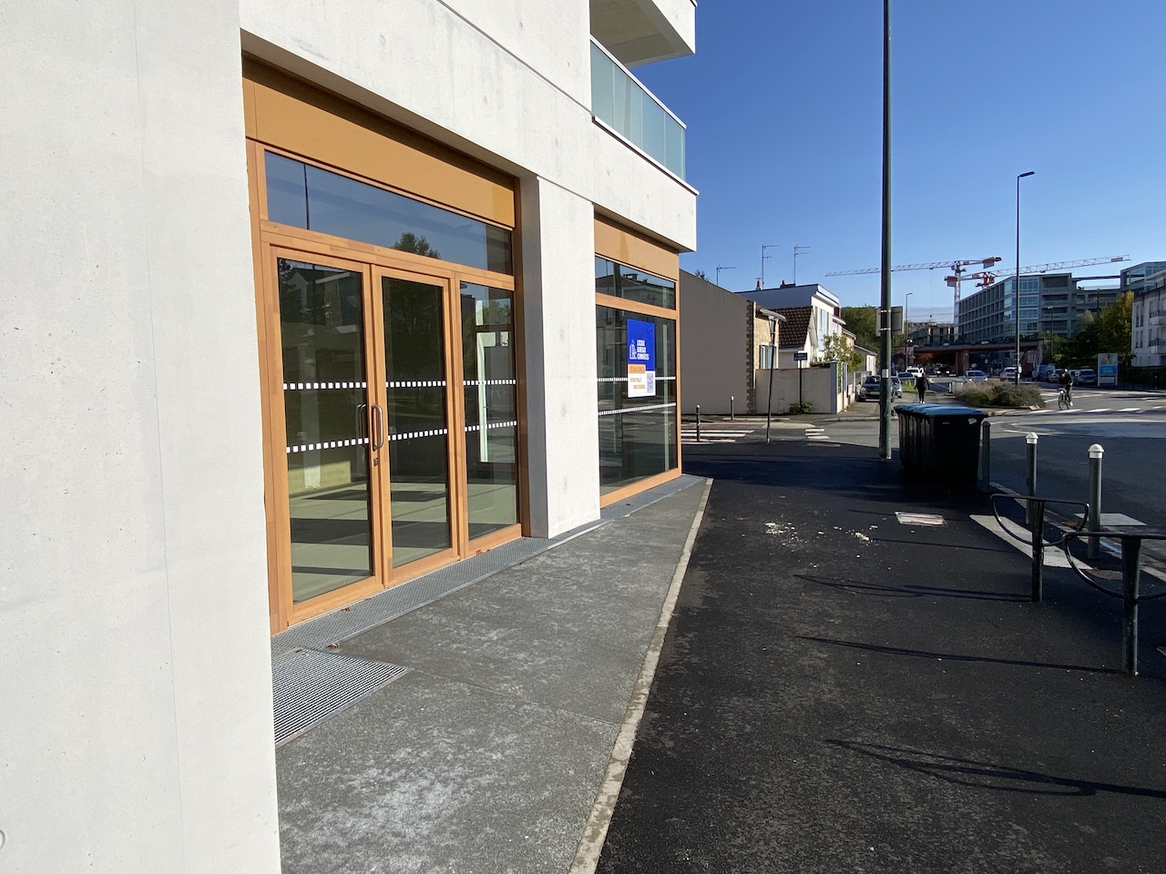 Location pure Local commercial 53 m² Nantes