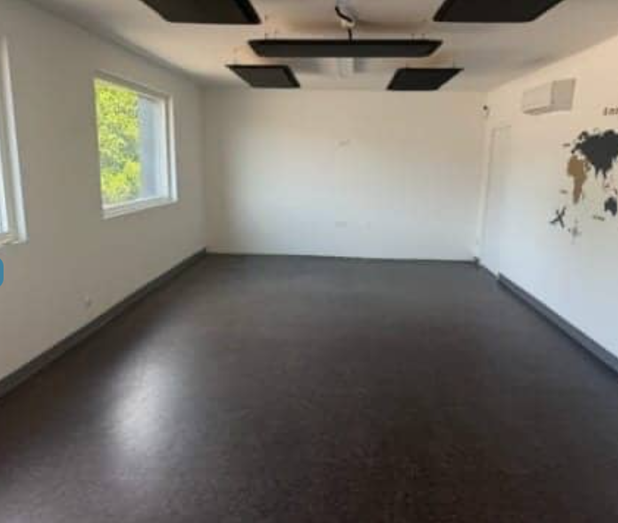 Location Entrepôt 200 m² Cusset - 3