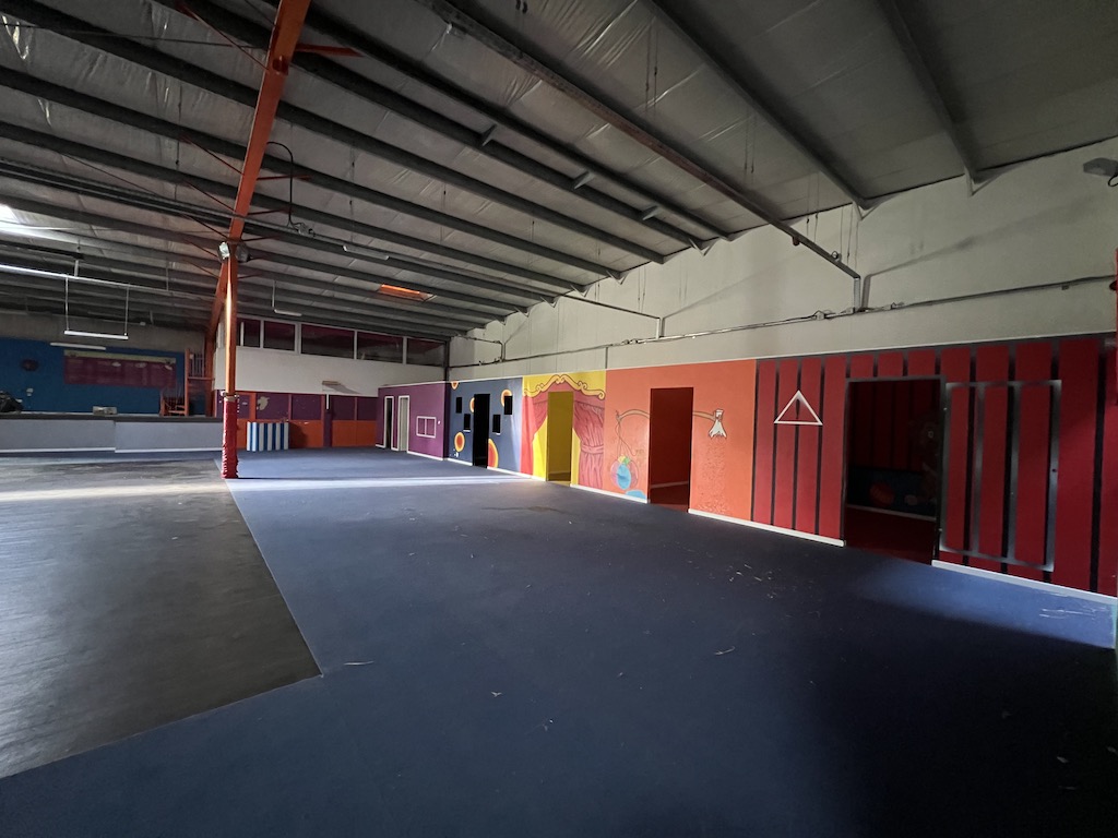 Vente de murs occupés Local commercial 2 000 m² Biganos - 4