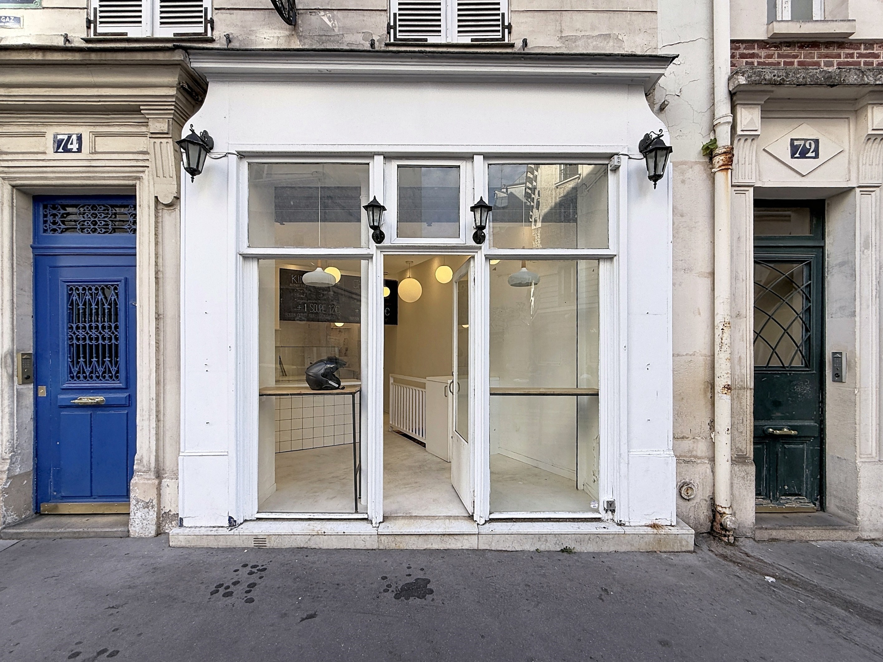 Location pure Local commercial 28 m² Paris
