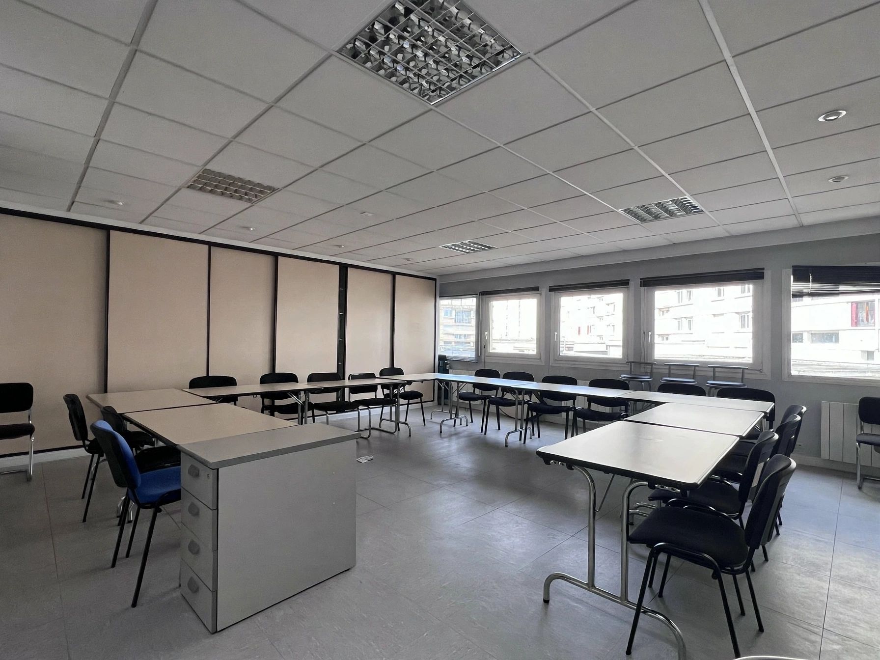 Location pure Local commercial 250 m² Caen - 5