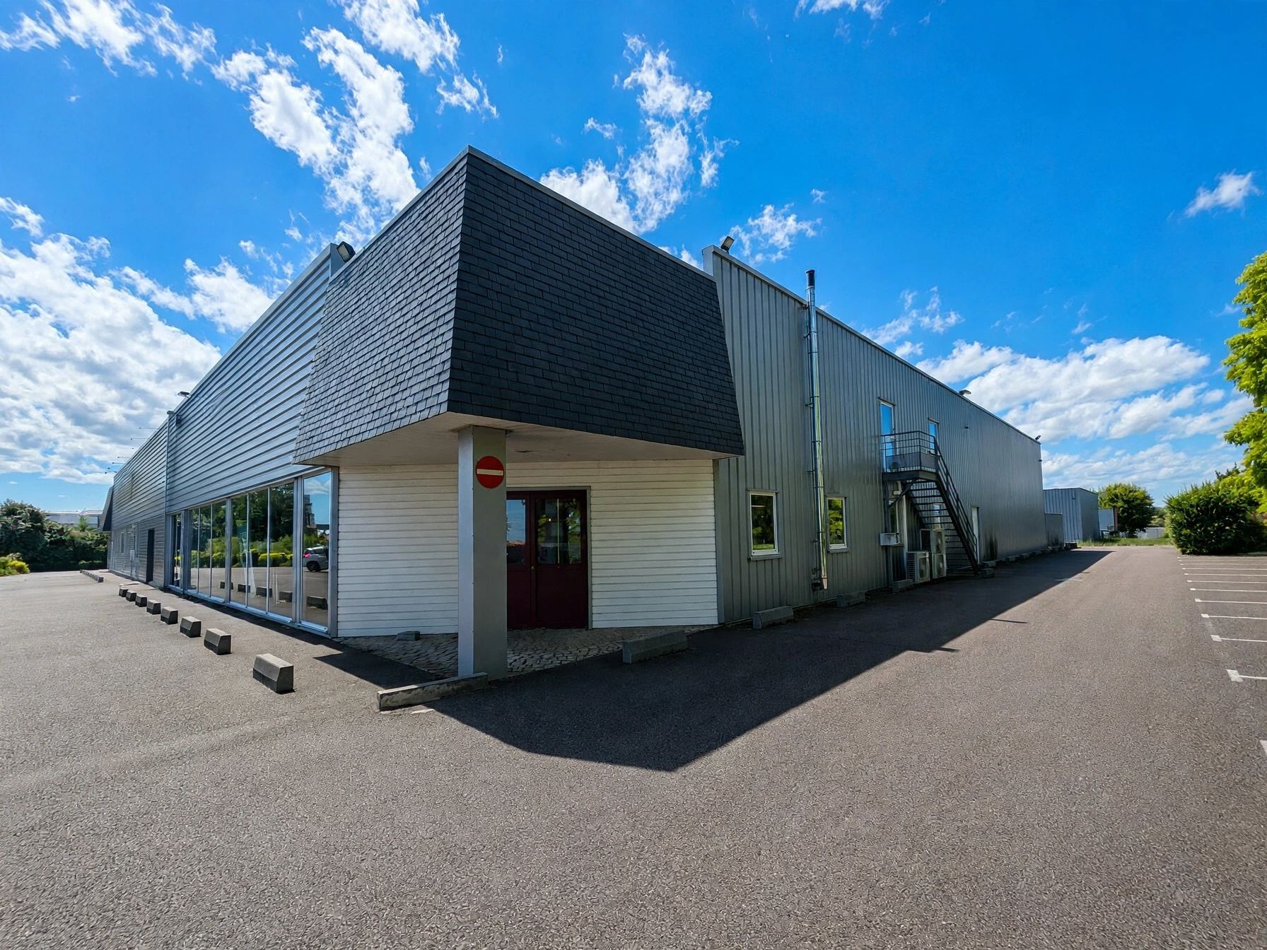 Location Entrepôt 800 m² Fleury-sur-Orne - 4