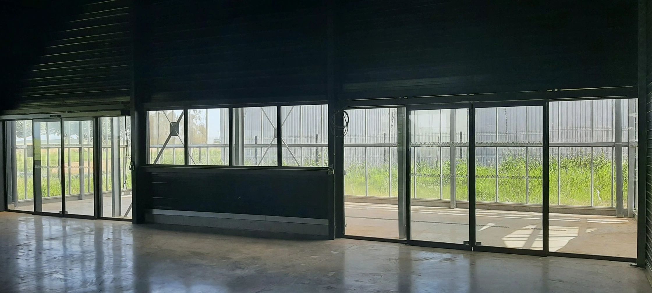Location pure Local commercial 600 m² Colombelles - 9