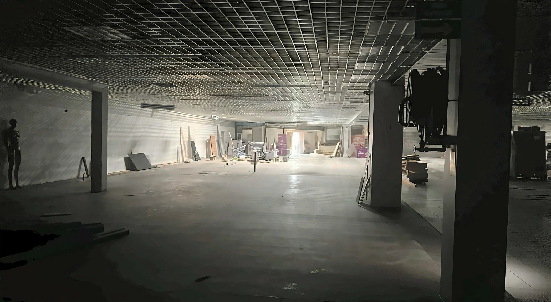 Location pure Local commercial 1 598 m² Villabé - 4