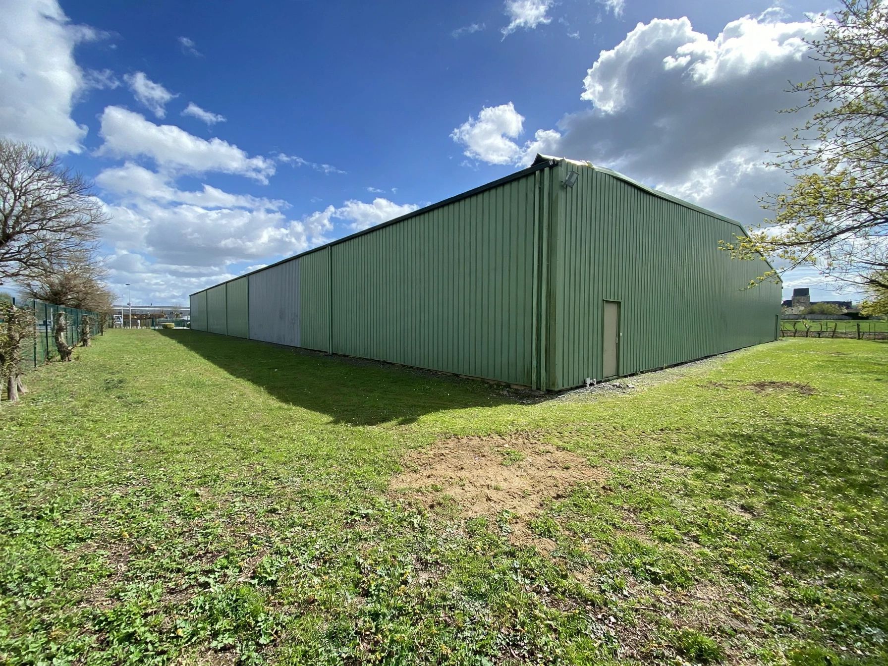 Location Entrepôt 1 325 m² Carpiquet - 3
