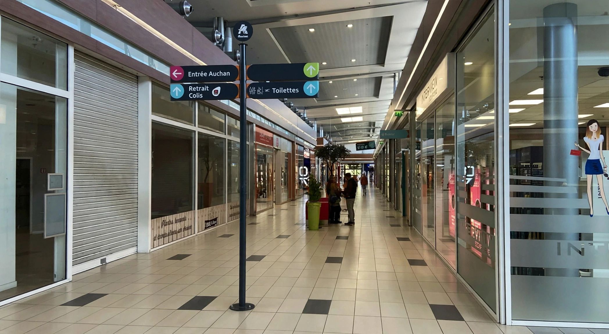 Location pure Local commercial 206 m² Châtellerault - 3