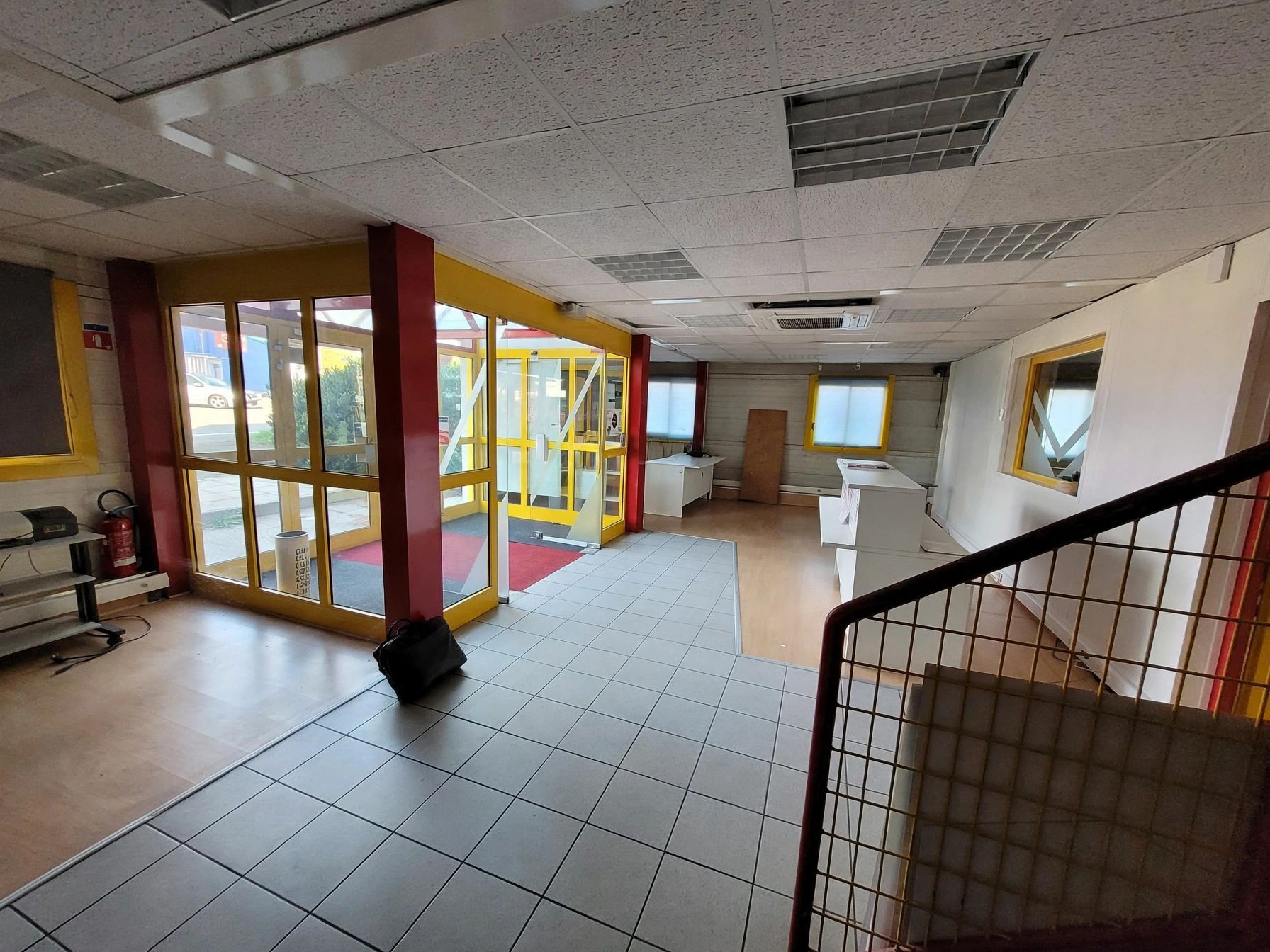 Location pure Local commercial 650 m² Albertville - 5