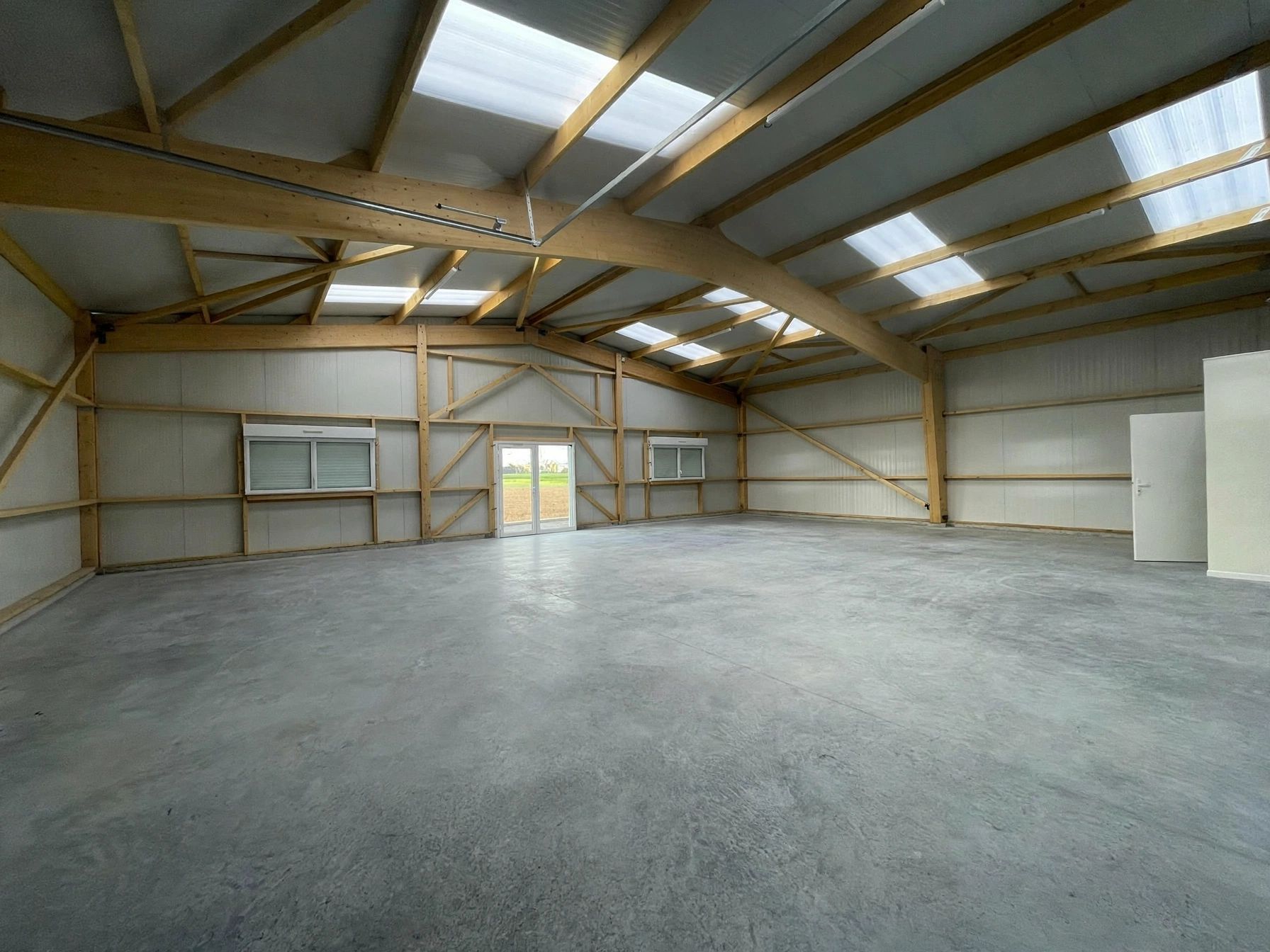 Location Entrepôt 180 m² Argences - 4