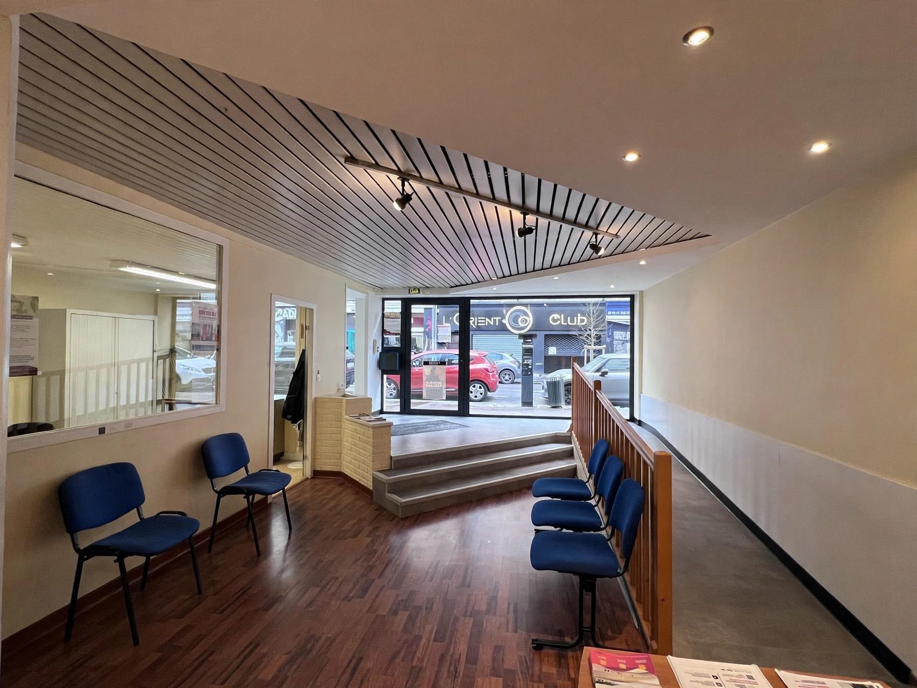 Location pure Local commercial 250 m² Caen