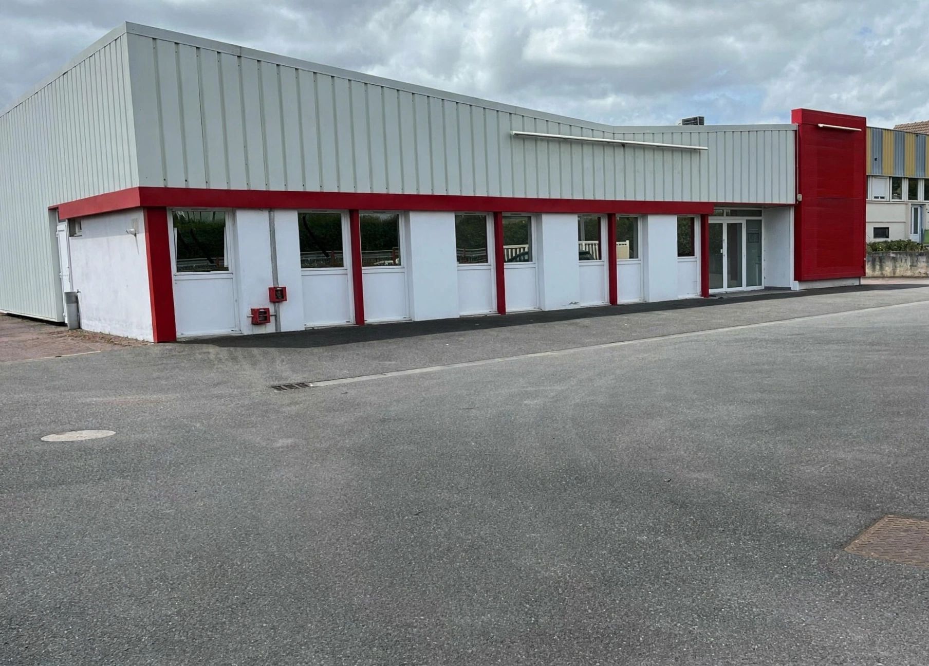 Location Entrepôt 500 m² Caen