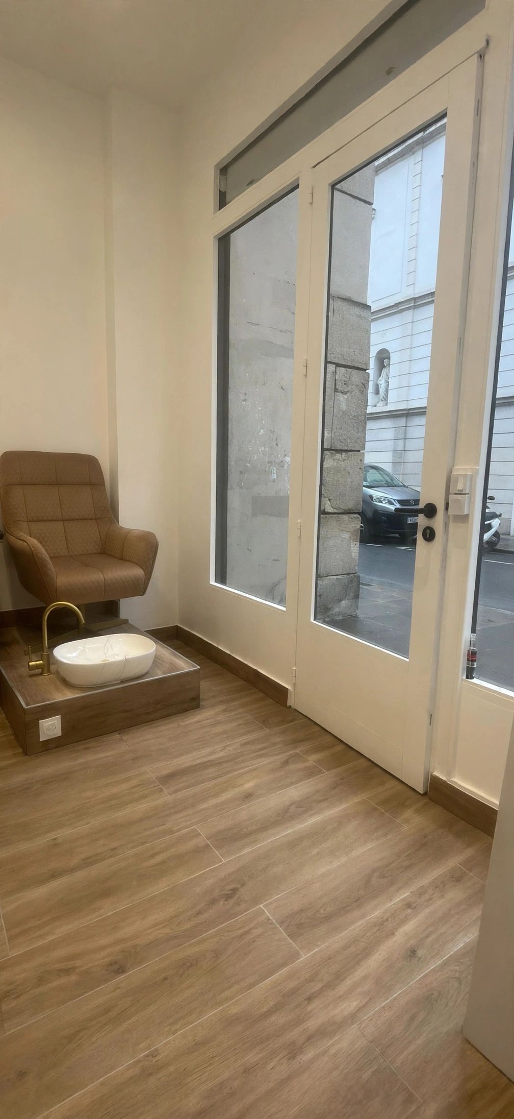 Location pure Local commercial 21 m² Paris - 3