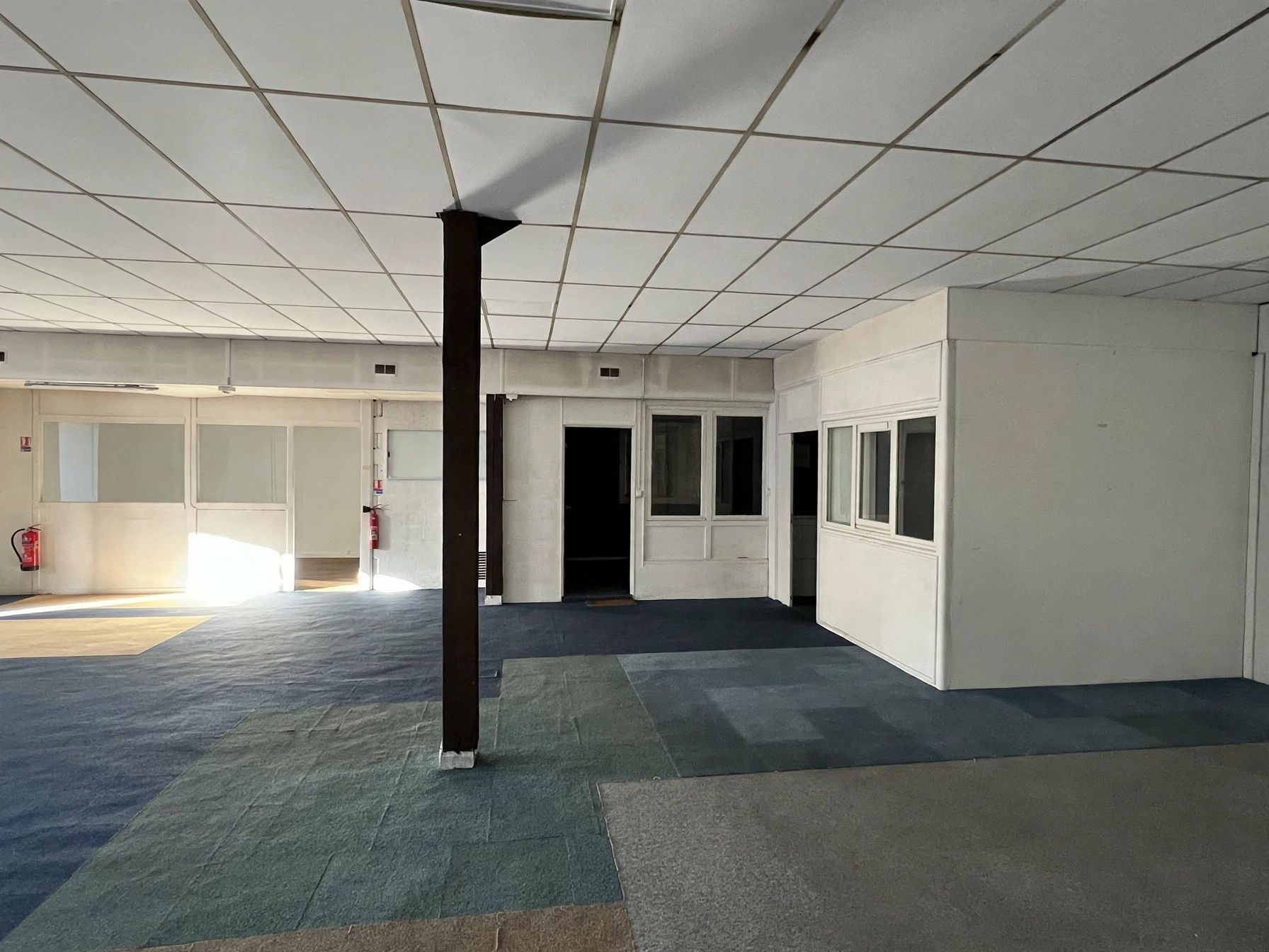 Location Entrepôt 440 m² Caen - 5