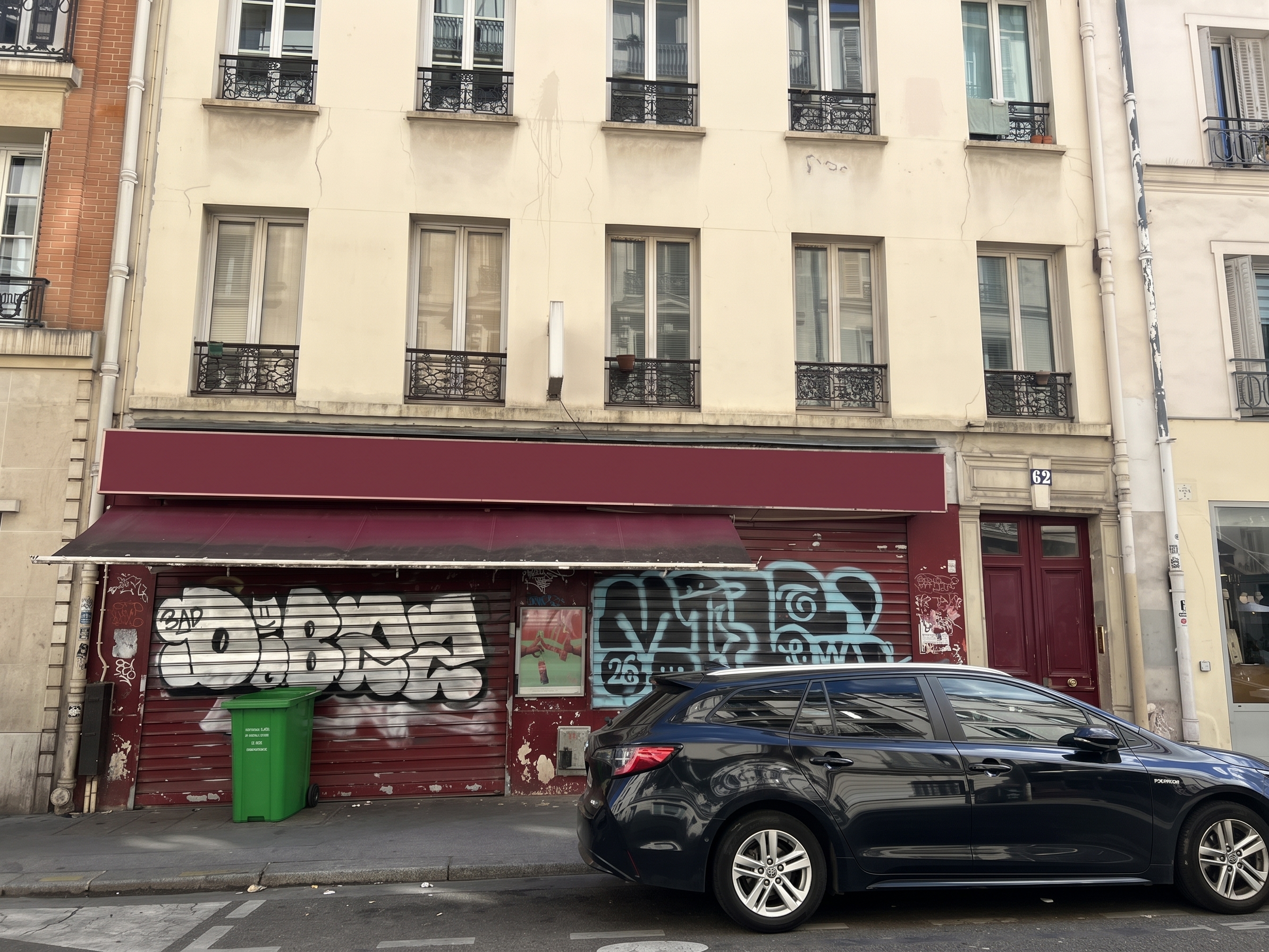 Location pure Local commercial 46 m² Paris - 2