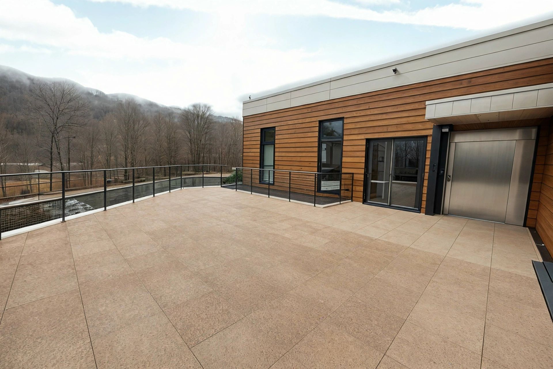 Location pure Local commercial 200 m² Tournon - 2