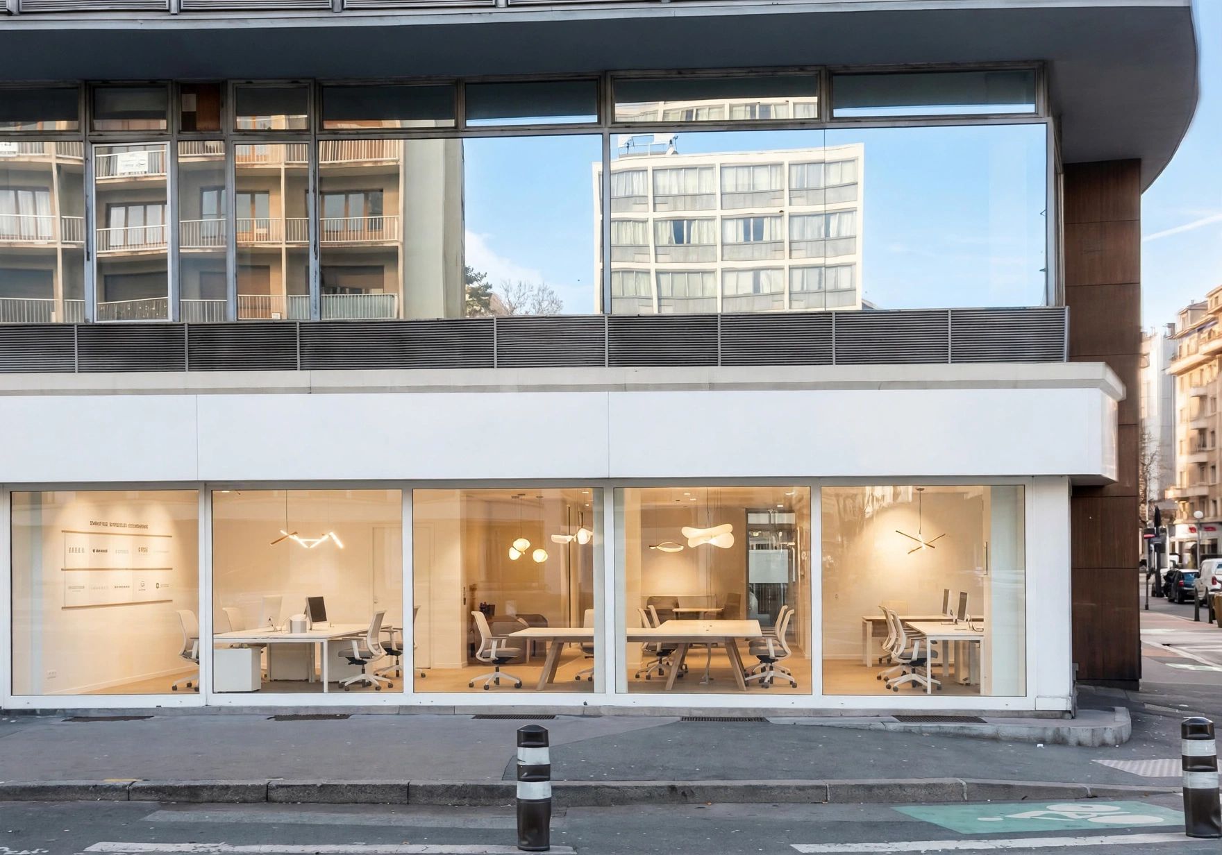 Location pure Local commercial 159 m² Chambéry - 2