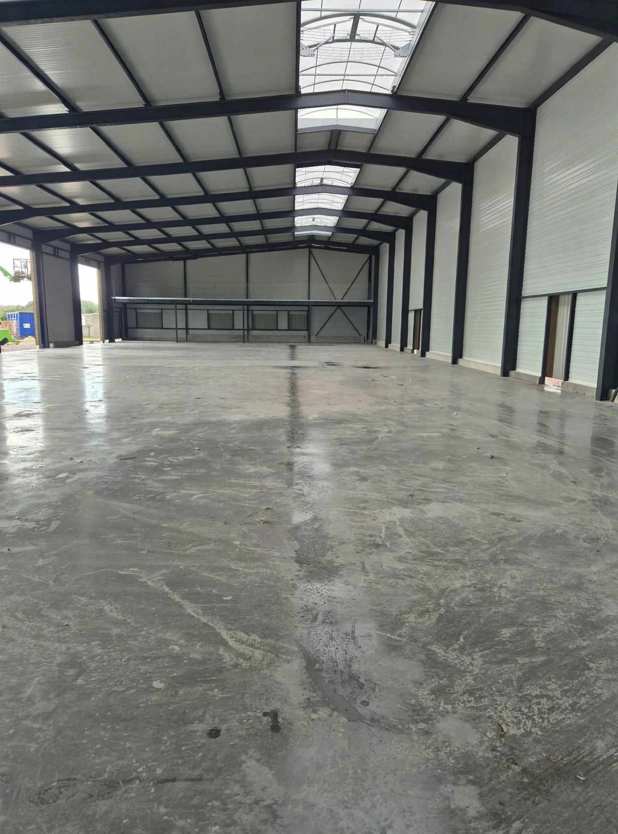 Location Entrepôt 1 000 m² Val d'Arry - 3