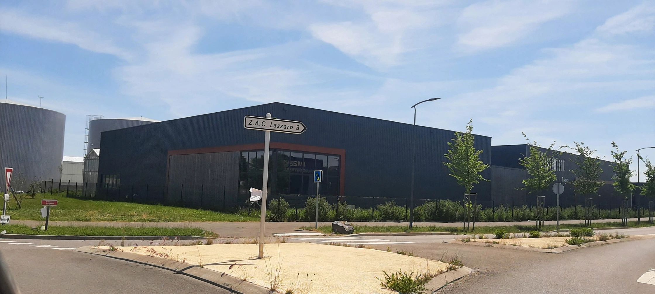 Location pure Local commercial 600 m² Colombelles - 6