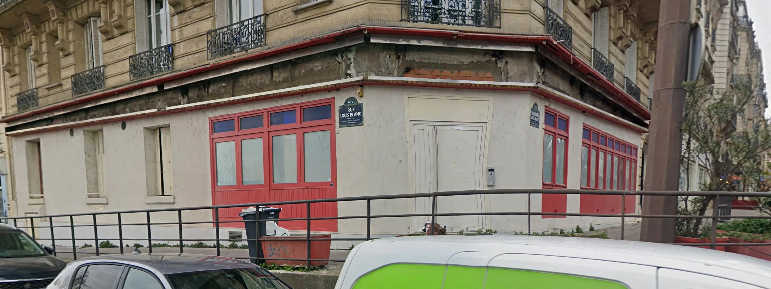 Location pure Local commercial 187 m² Paris