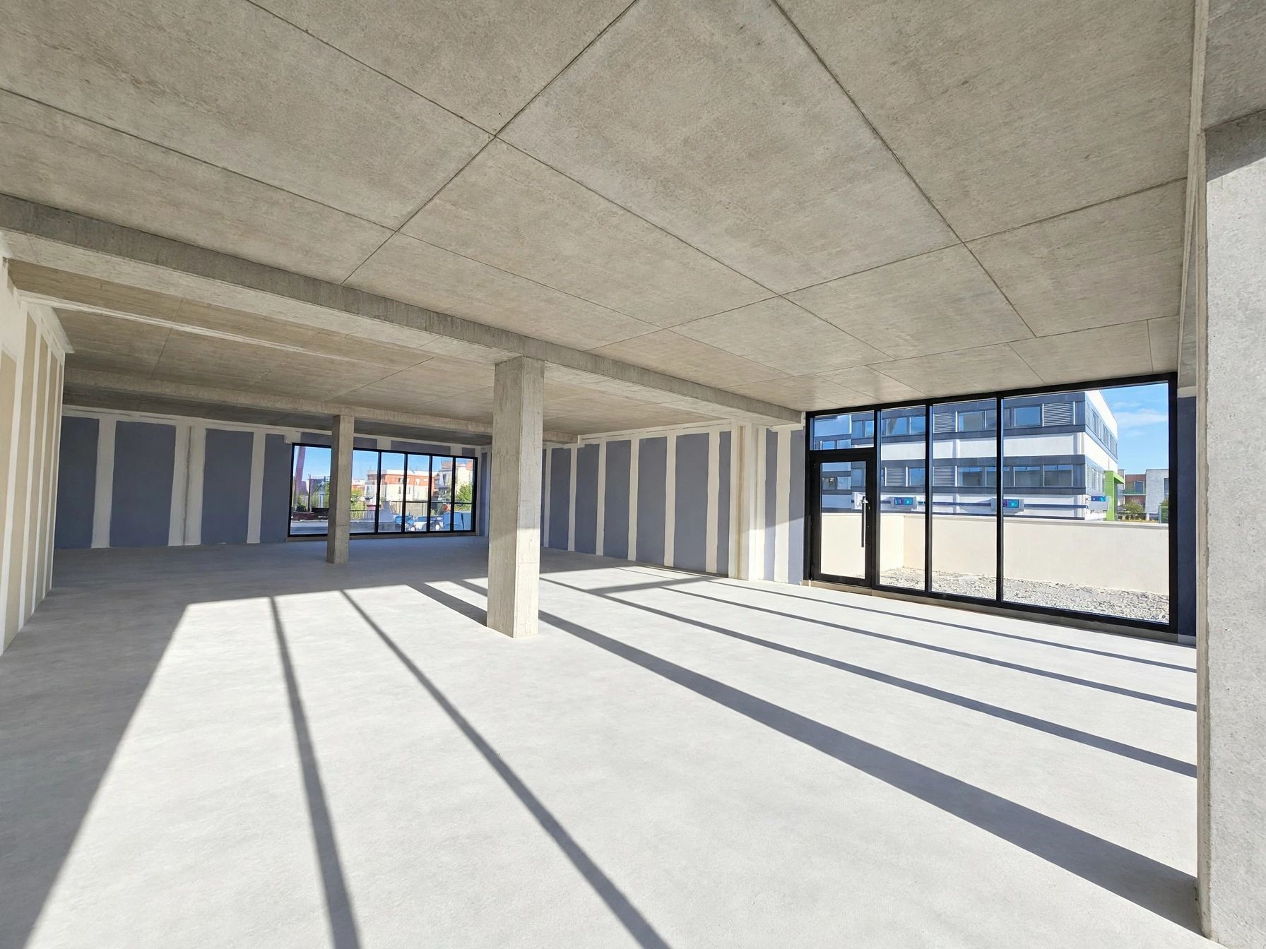 Location pure Local commercial 178 m² Fleury-sur-Orne - 4