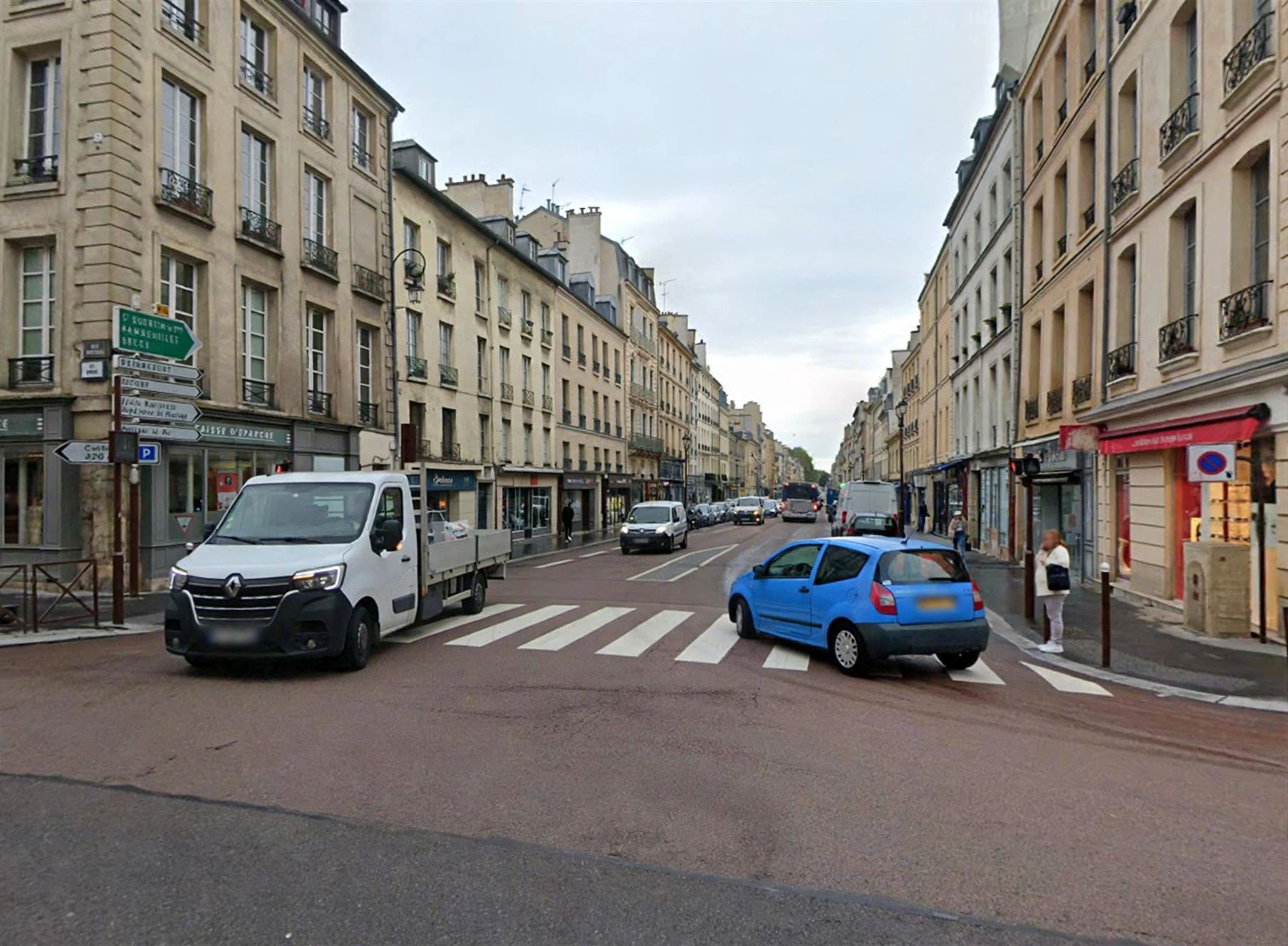 Location pure Local commercial 248 m² Versailles - 2