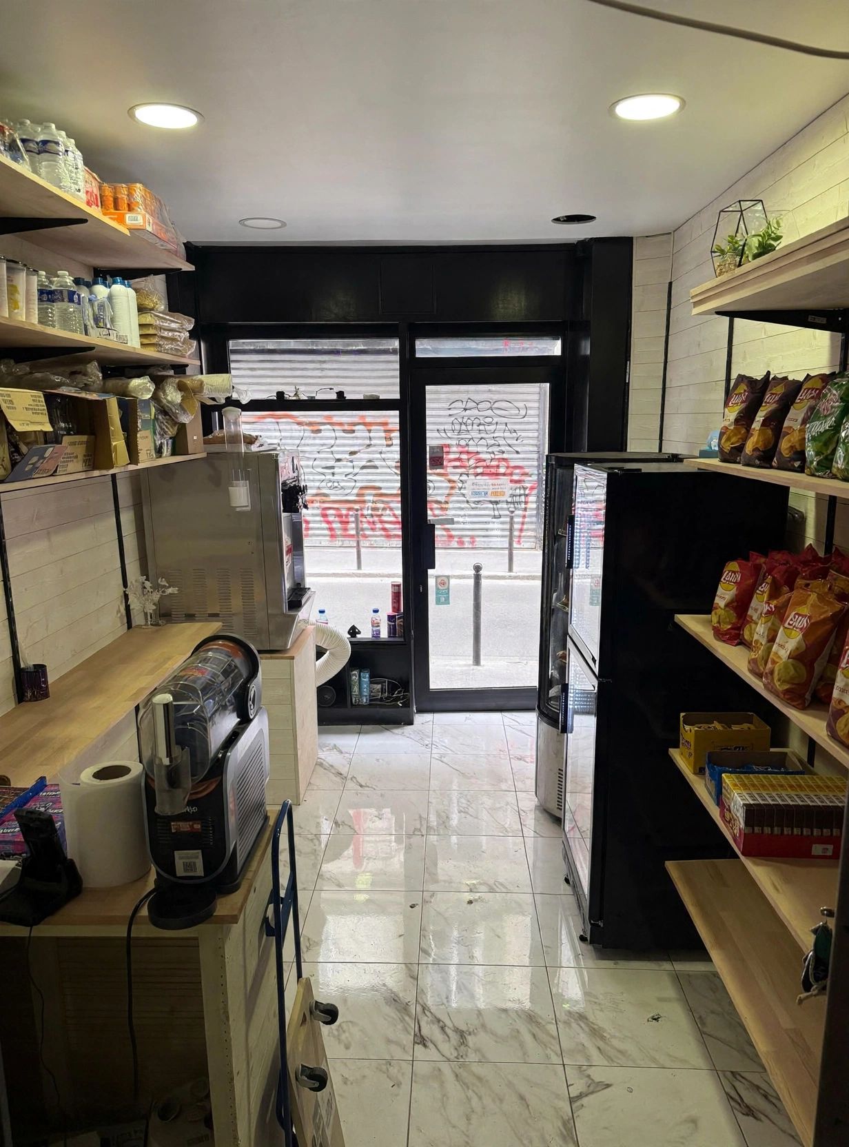 Vente de droit au bail Local commercial 15 m² Paris - 2