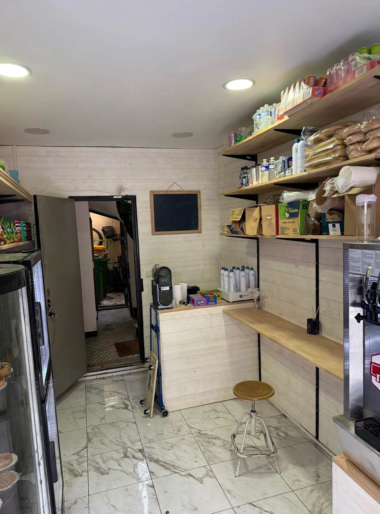 Vente de droit au bail Local commercial 15 m² Paris