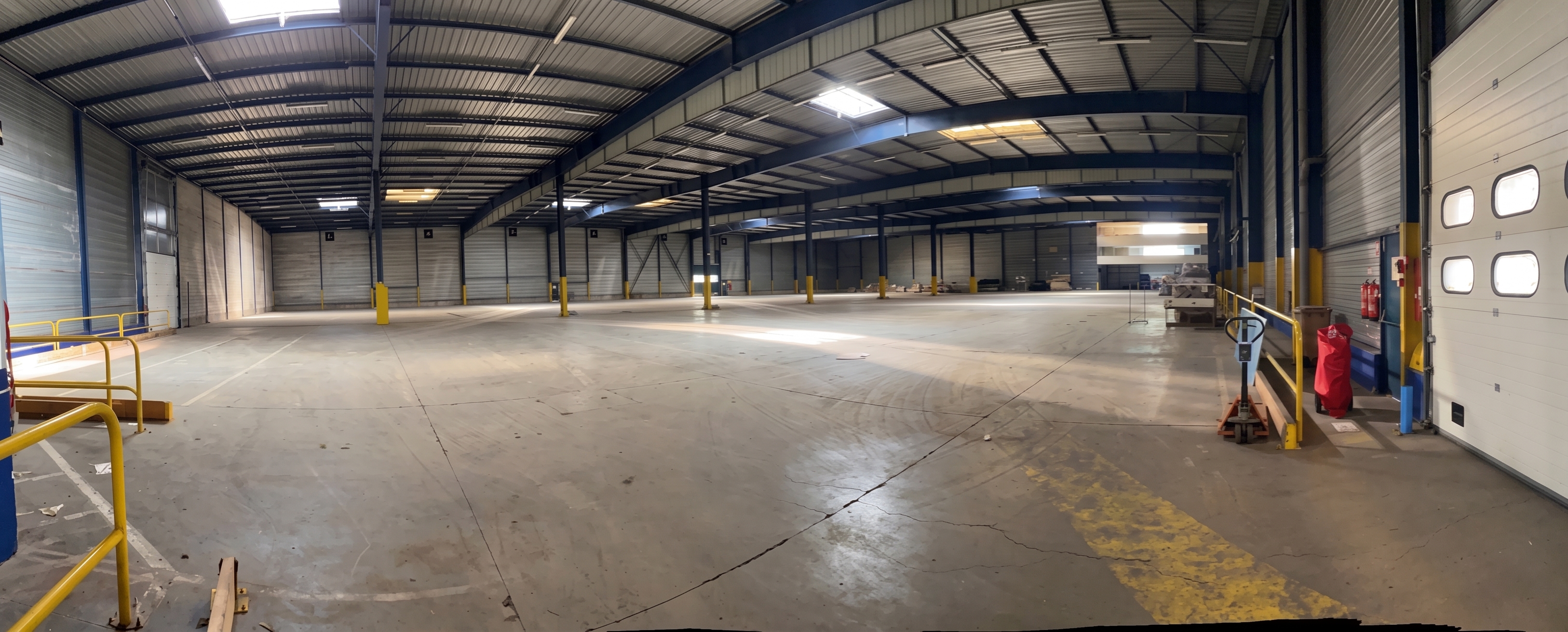Location Entrepôt 4 000 m² Danjoutin
