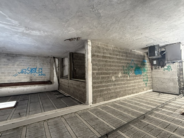 Vente de murs libres Entrepôt 935 m² Annecy - 2
