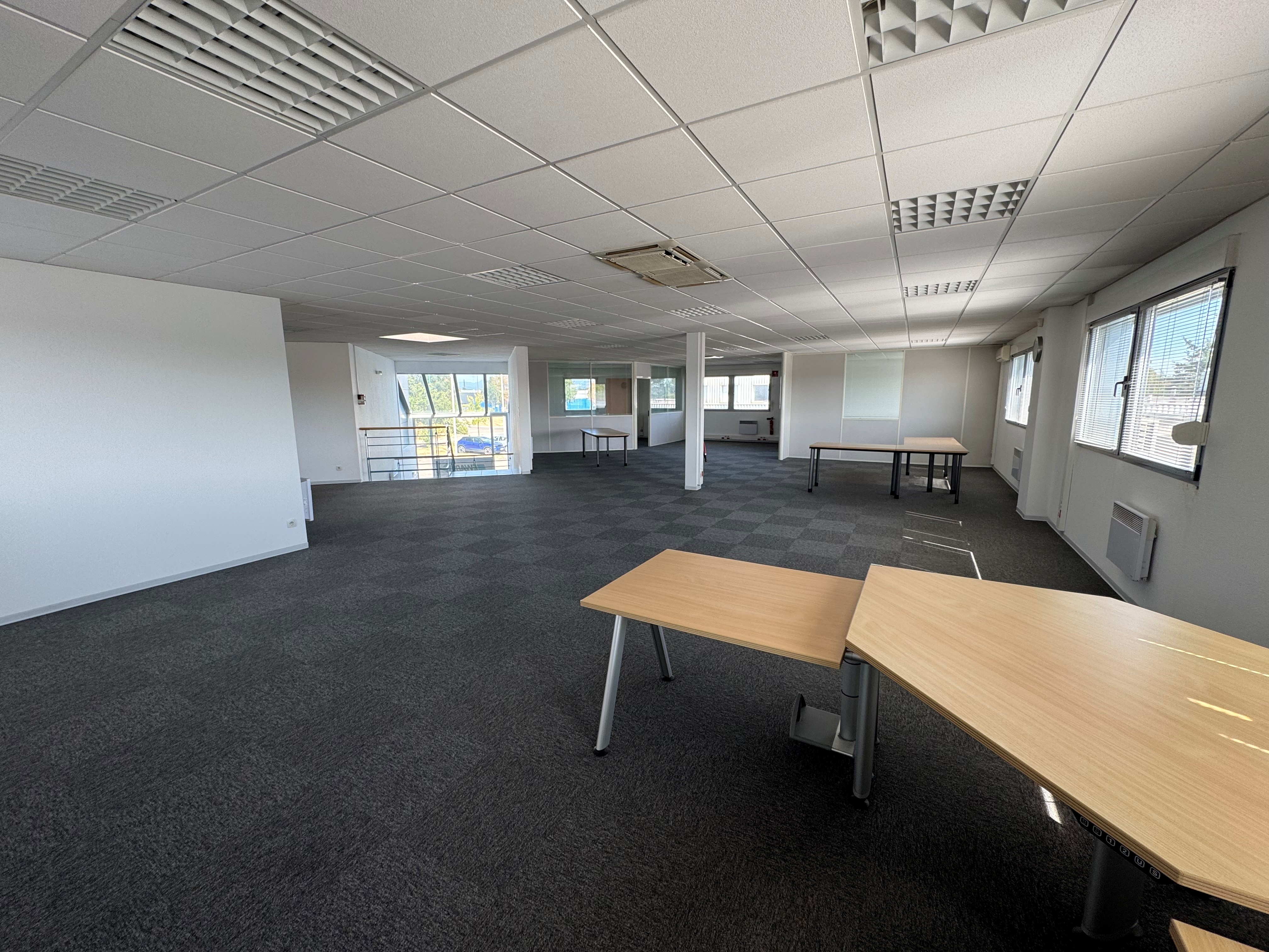 Location Bureaux 260 m² Sausheim - 2