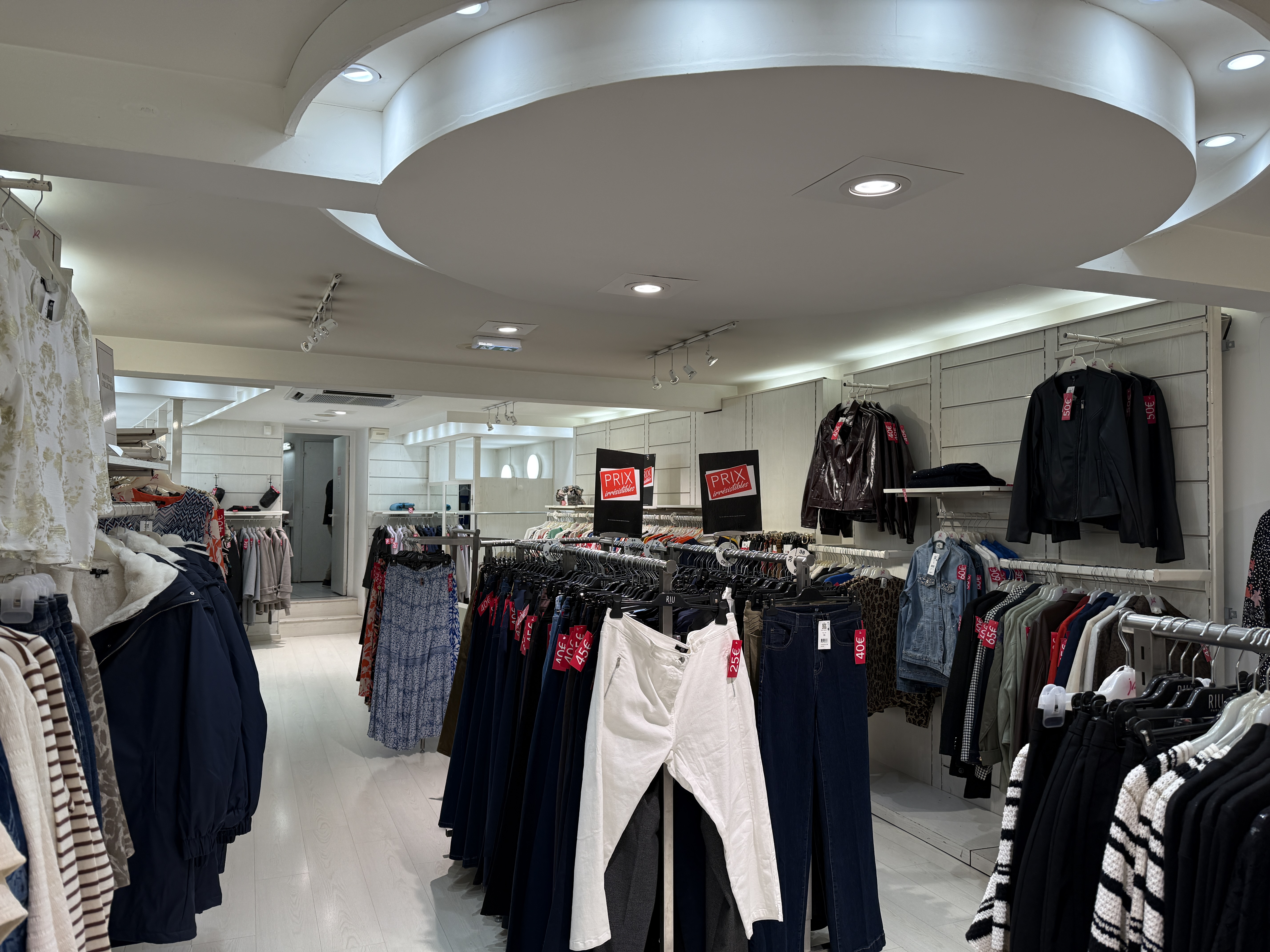 Location pure Local commercial 145 m² Roanne - 3