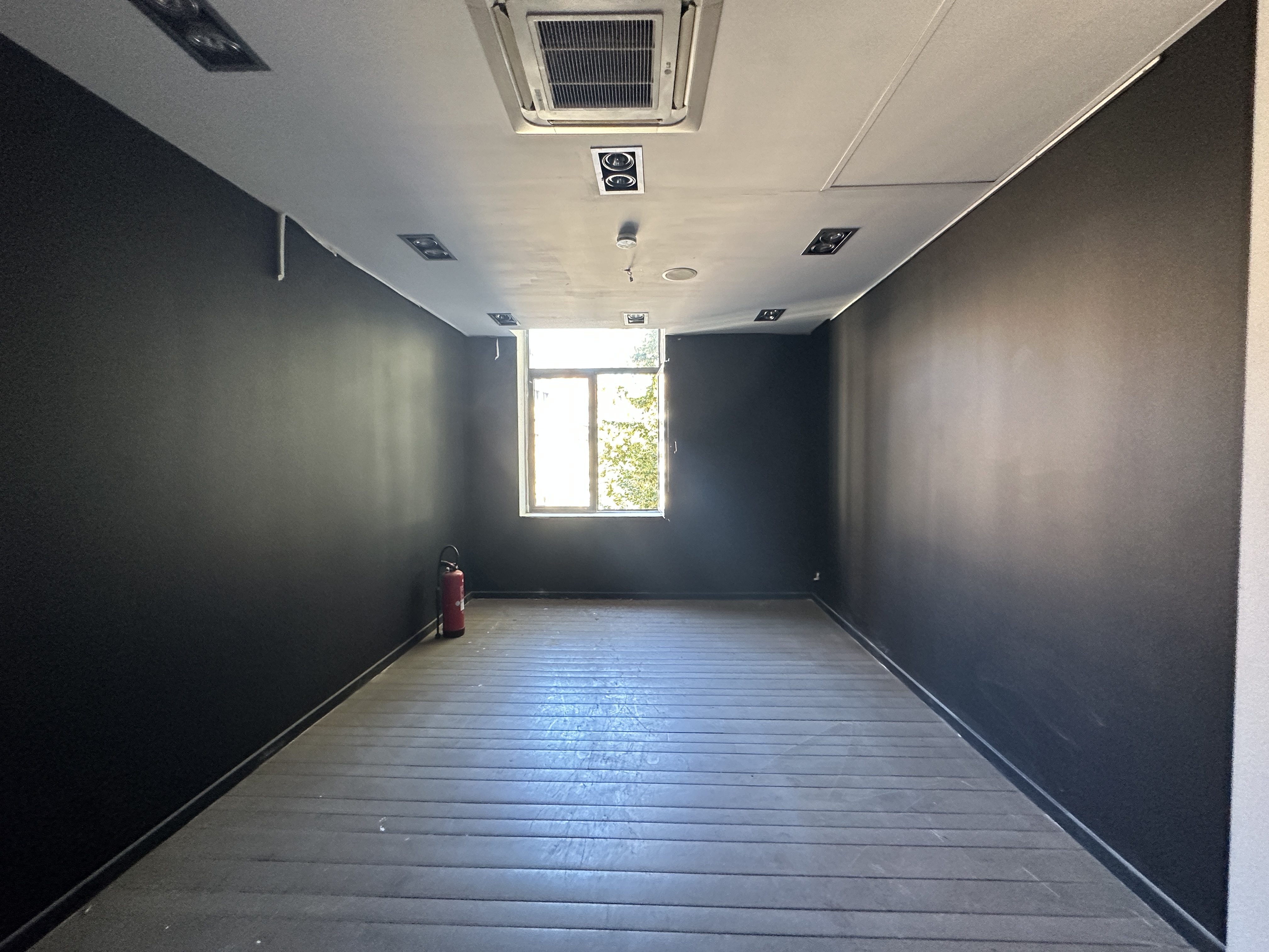 Location pure Local commercial 340 m² Lille - 3
