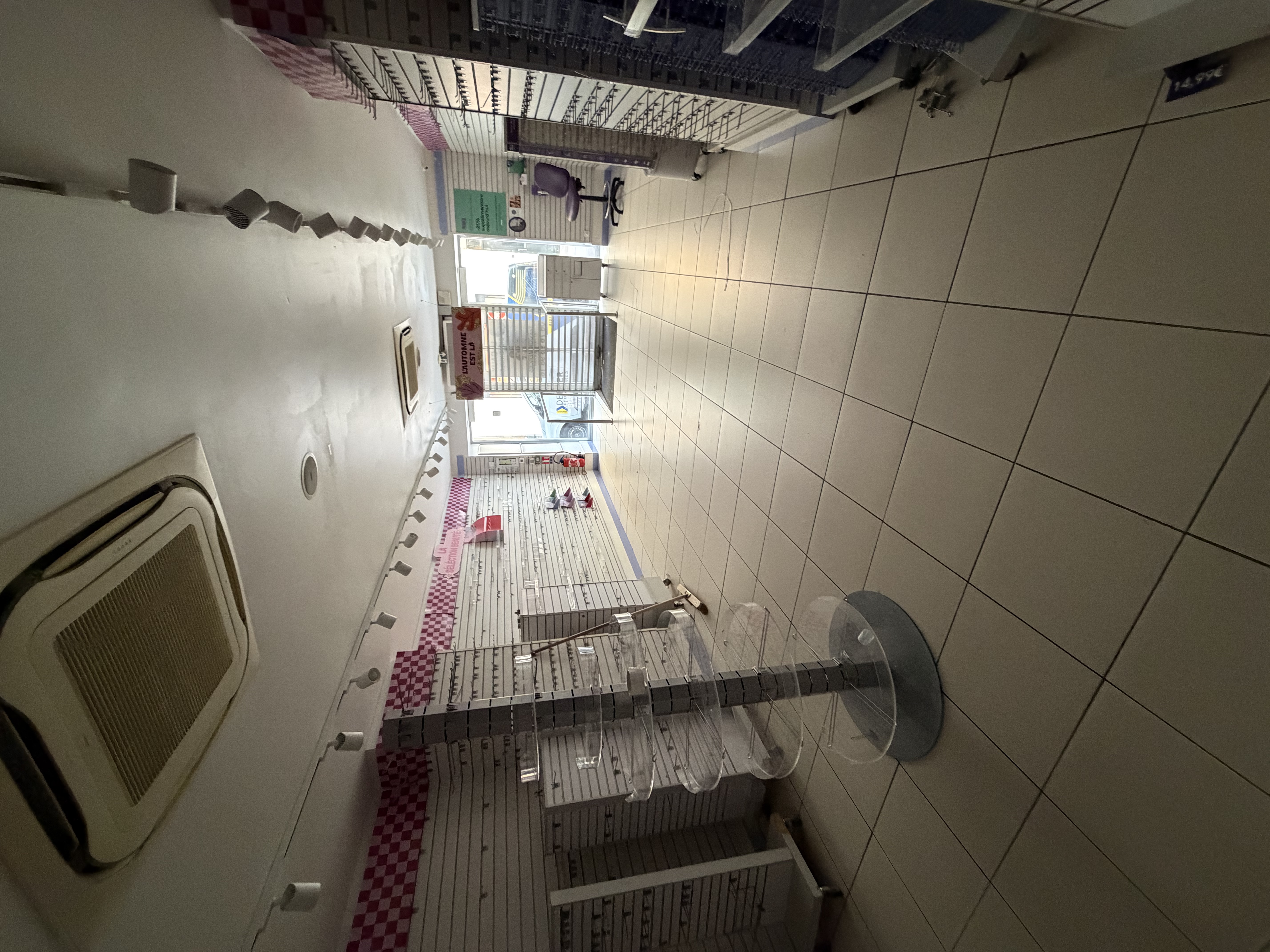 Location pure Local commercial 78 m² Grenoble - 2