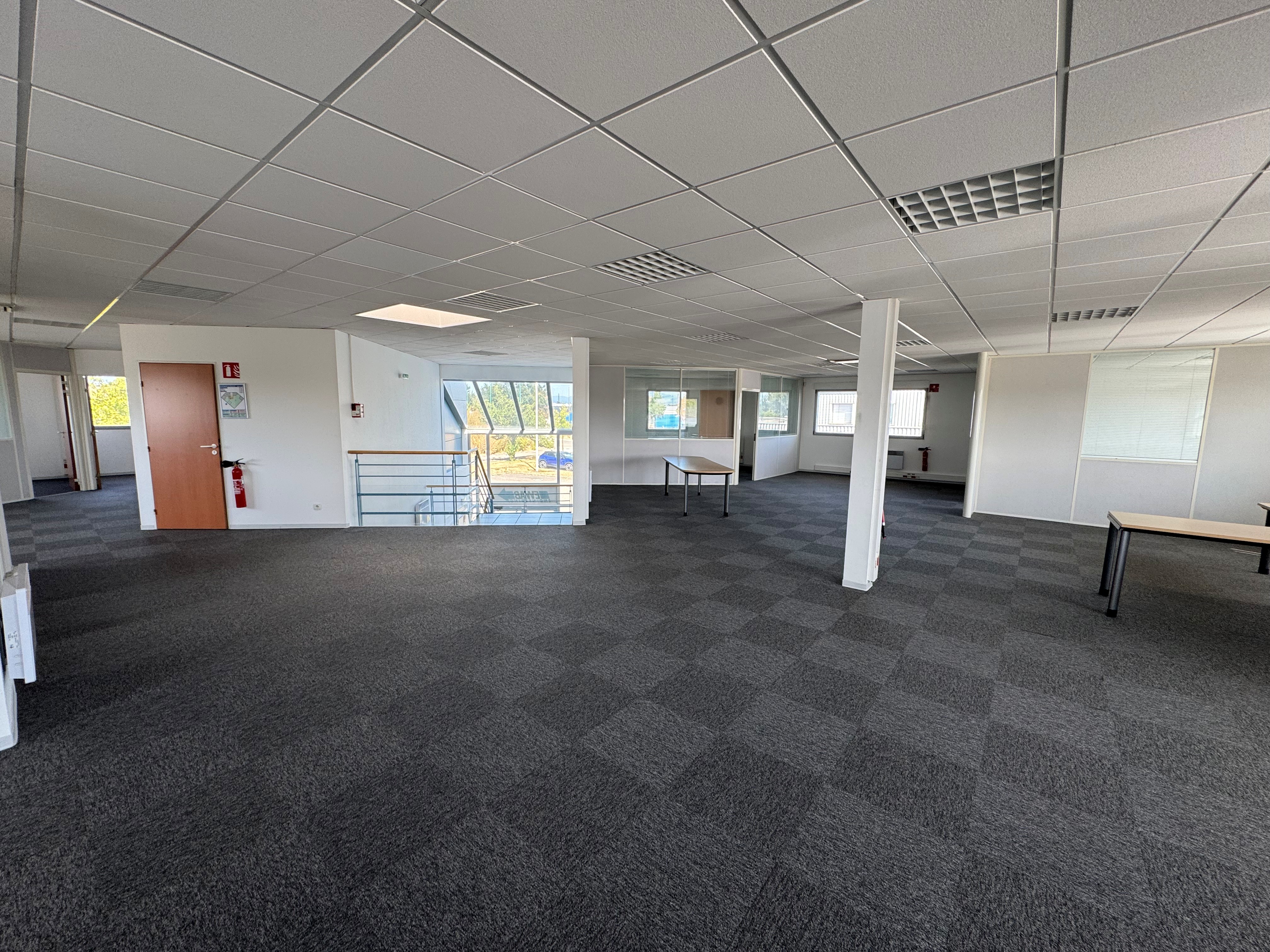 Location Bureaux 260 m² Sausheim - 3