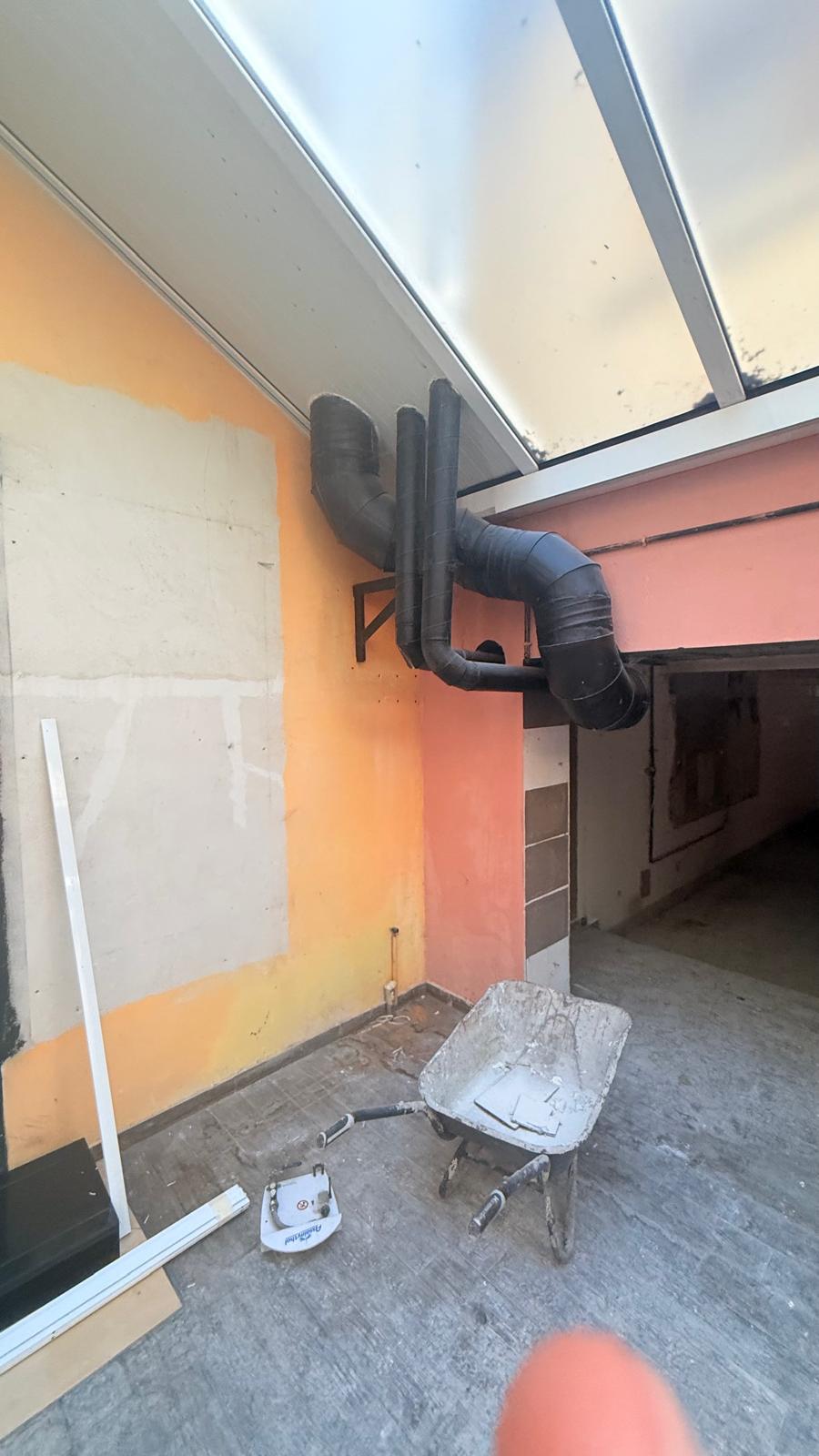 Location pure Local commercial 225 m² Clichy - 4