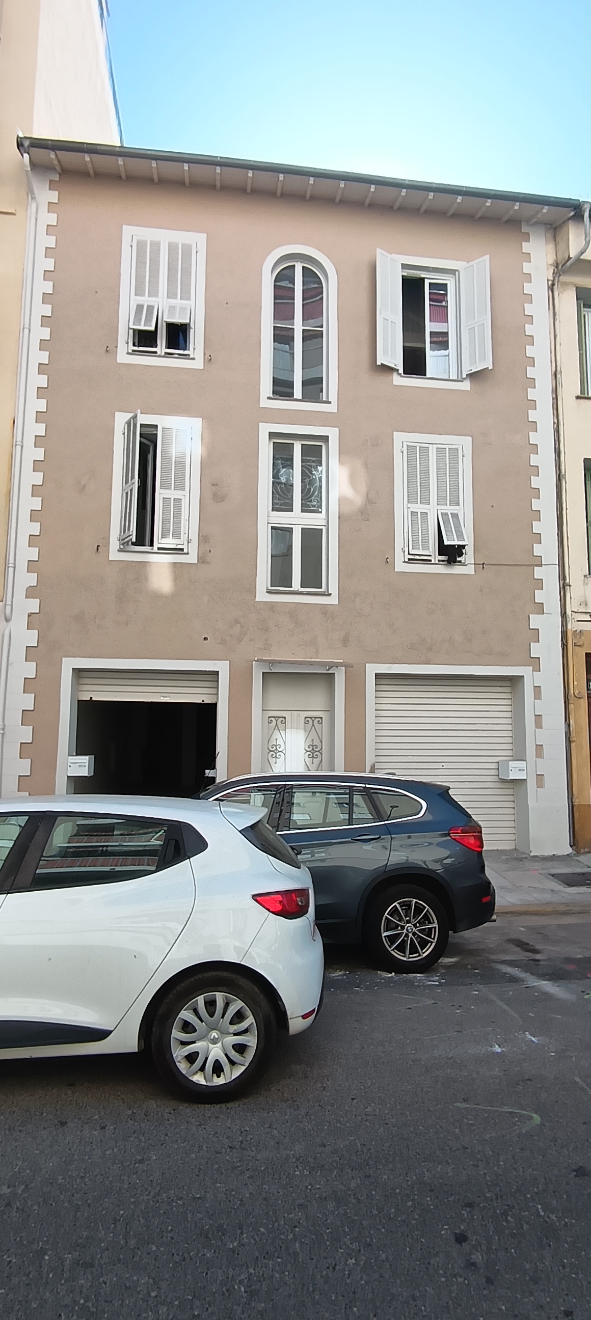 Location Entrepôt 130 m² Nice