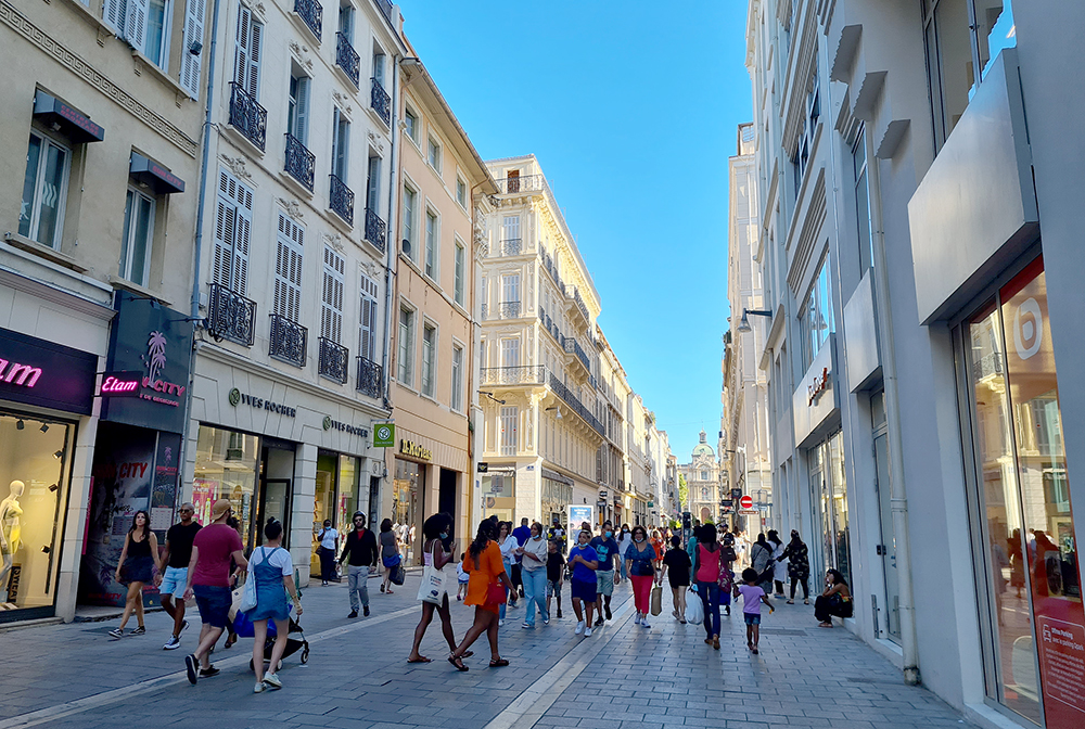 Vente de droit au bail Local commercial 200 m² Marseille 10e