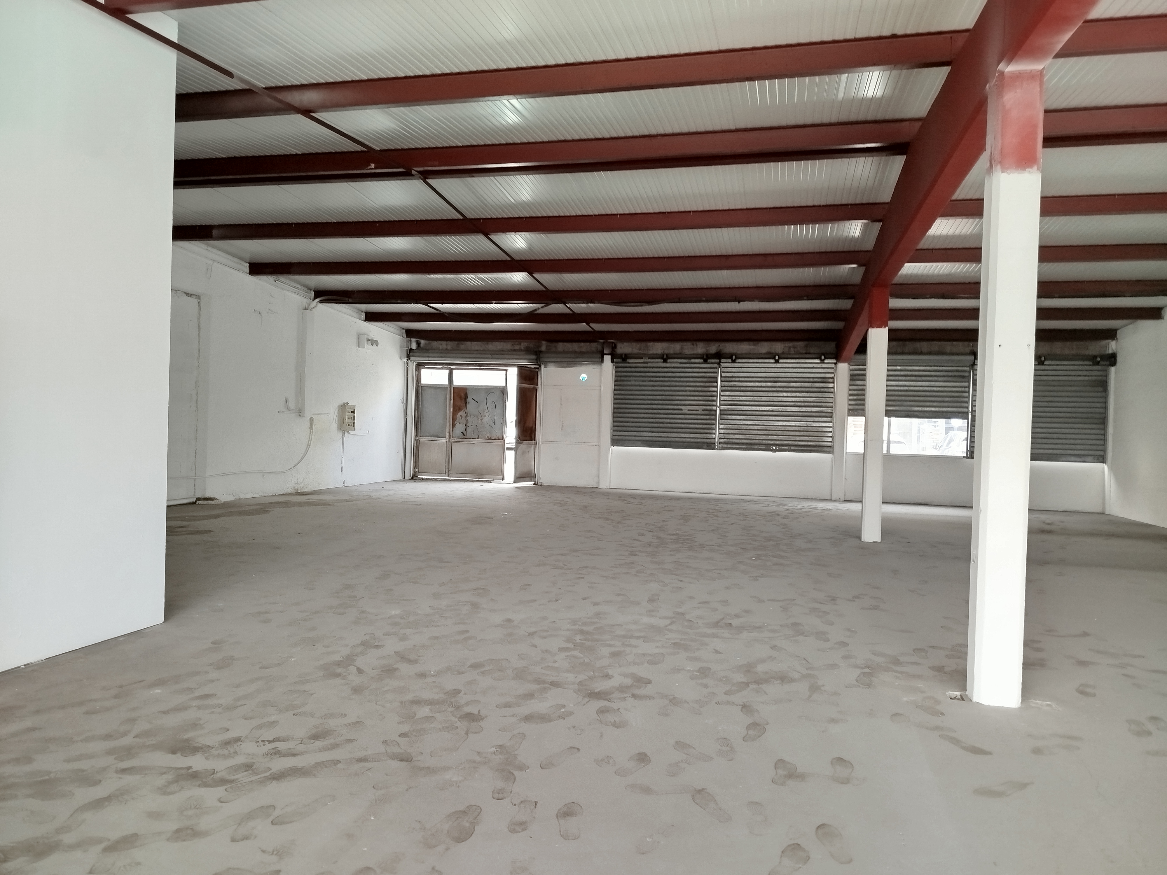 Location Entrepôt 362 m² Annecy - 2