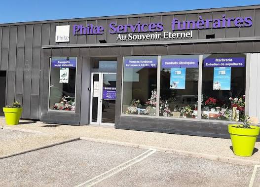 Location pure Local commercial 230 m² Dole