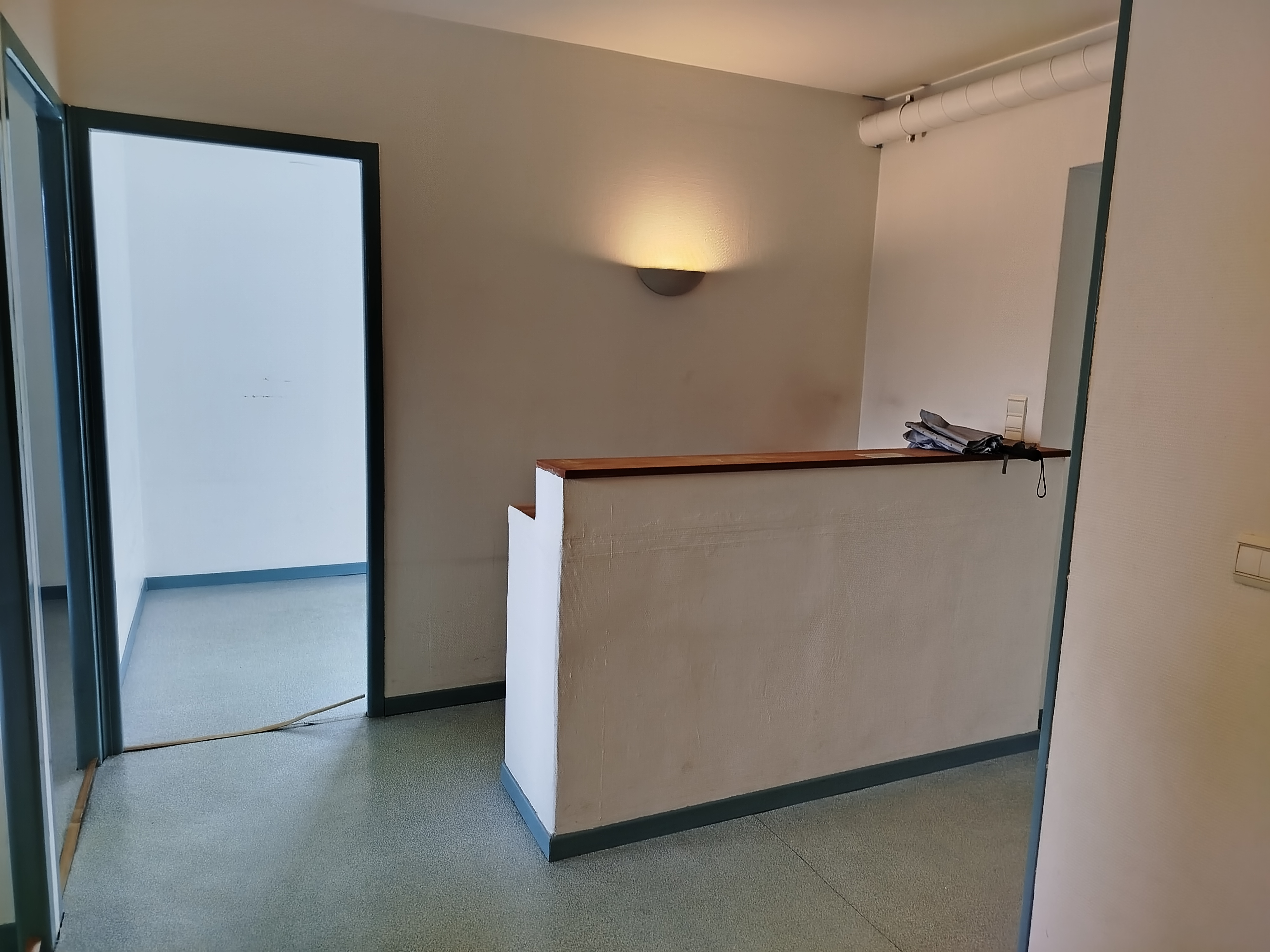Vente de murs libres Bureaux 53 m² Drumettaz-Clarafond