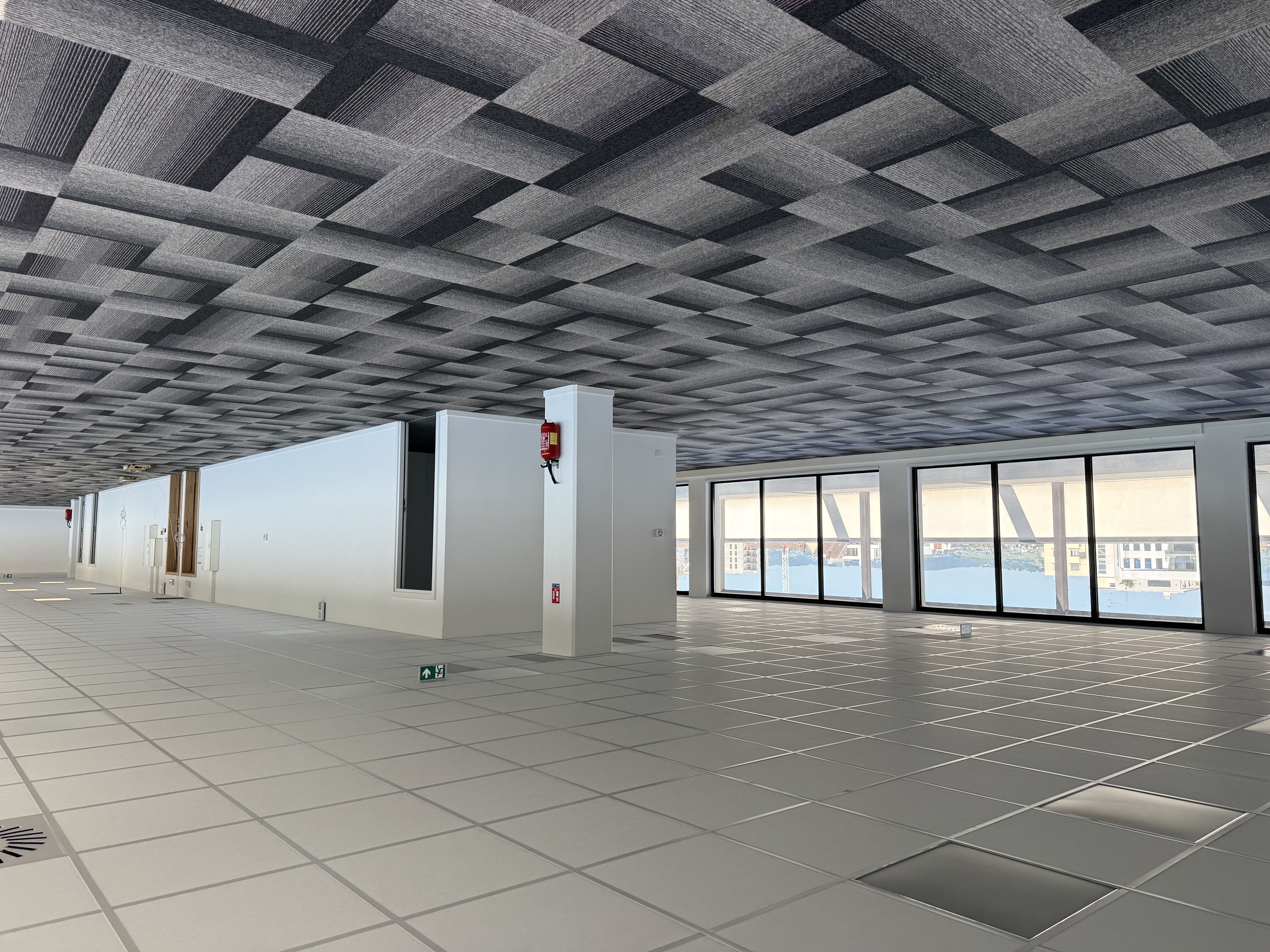 Location Bureaux 281 m² Saint-Louis
