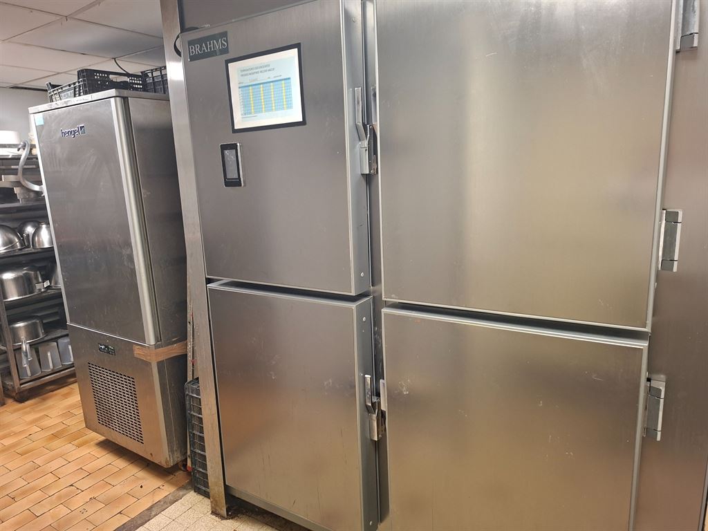 Vente de fonds de commerce Local commercial 200 m² Lyon - 12