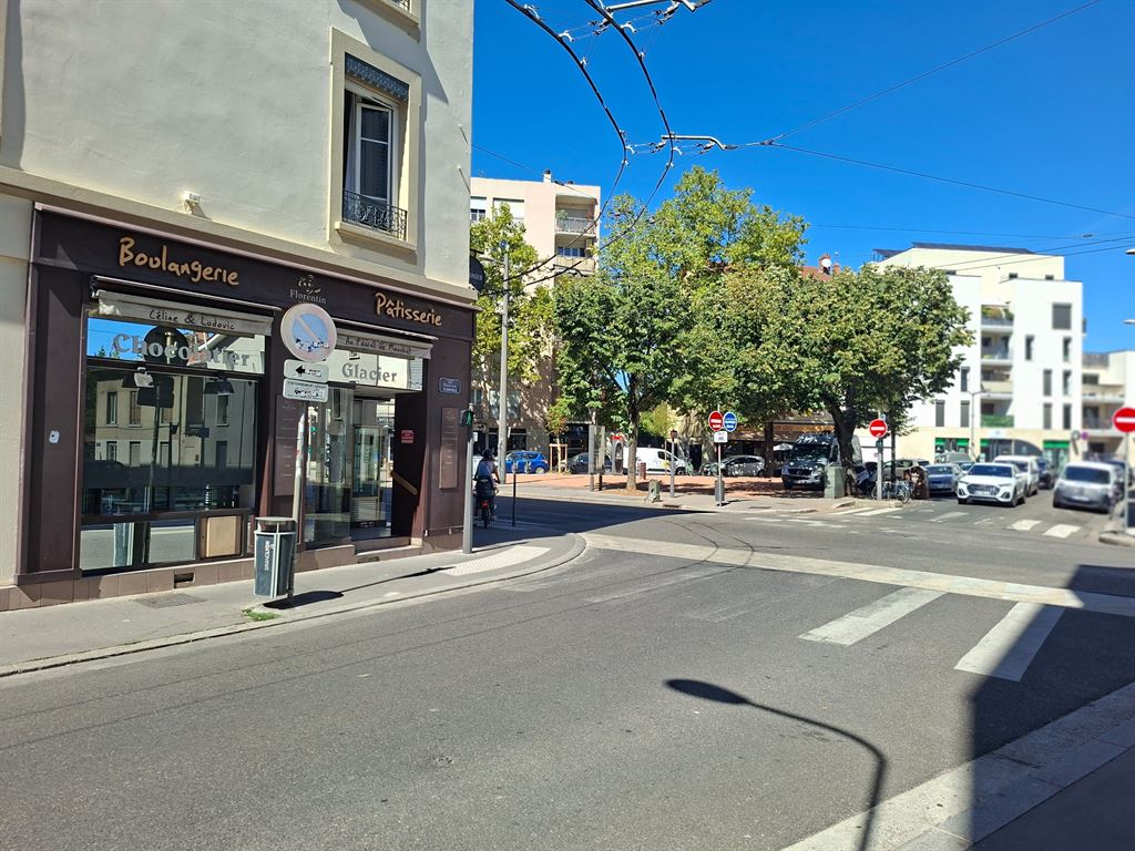 Vente de fonds de commerce Local commercial 200 m² Lyon - 3