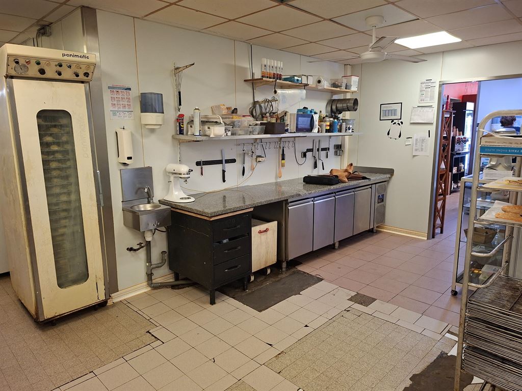 Vente de fonds de commerce Local commercial 200 m² Lyon - 16