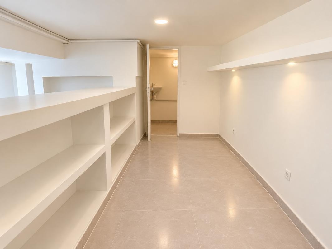 Location pure Local commercial 30 m² Paris - 4